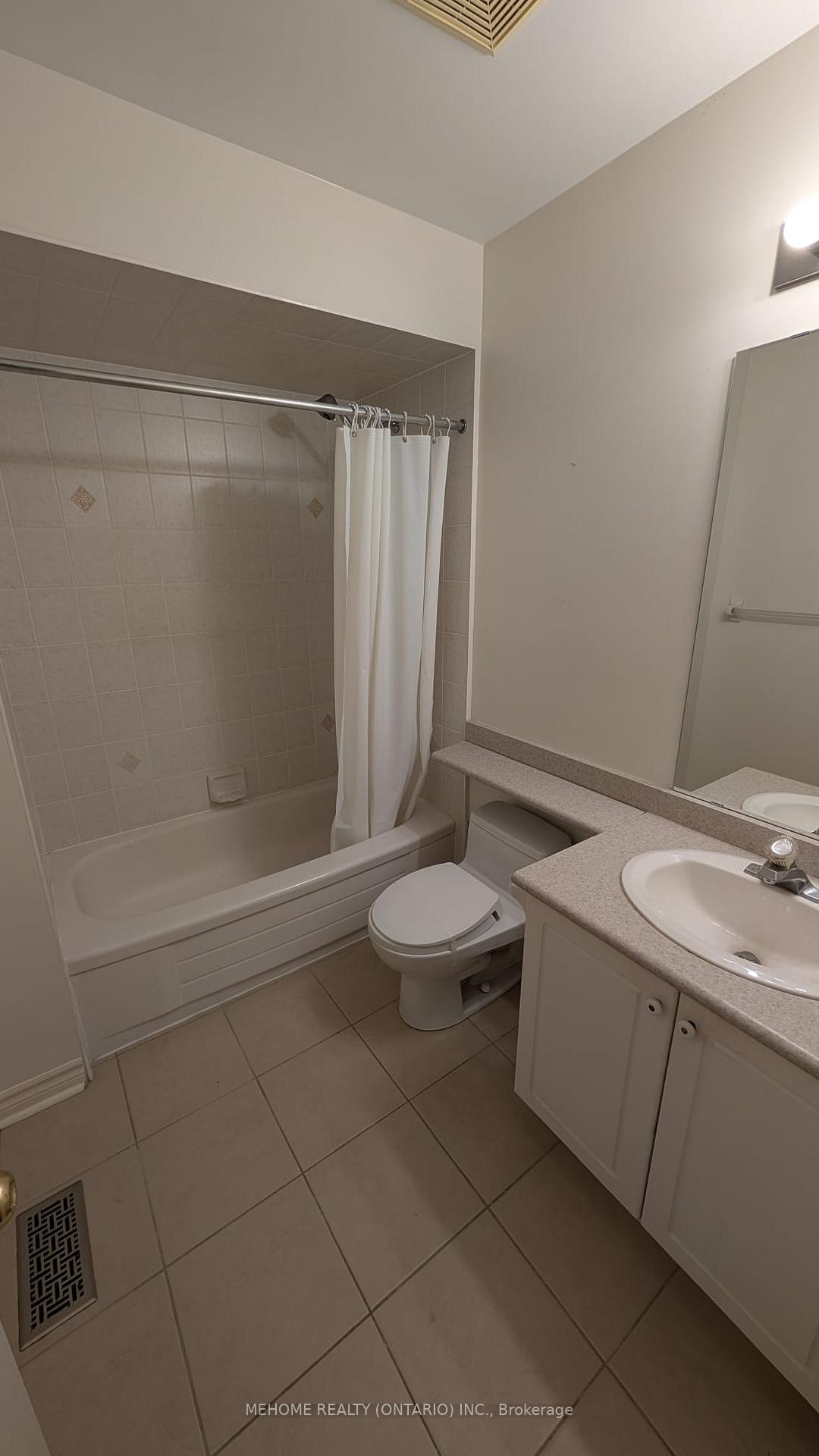 Photo 10 of 1505 Avonmore Square, Pickering, Town Centre — HOMEH