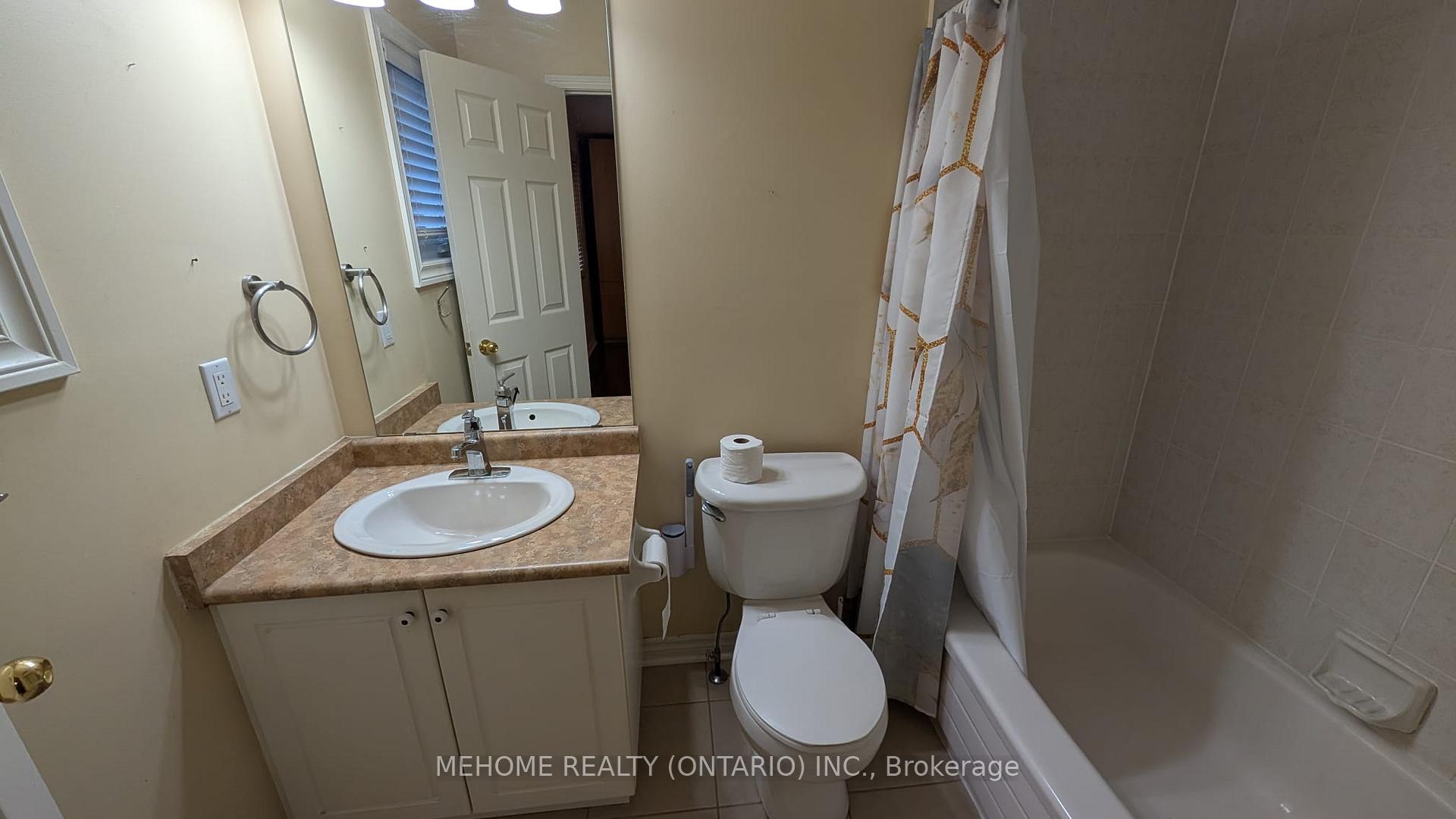 Photo 11 of 1505 Avonmore Square, Pickering, Town Centre — HOMEH