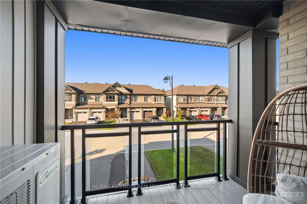 Photo 10 of 106 Wild Calla Way, Ottawa, Mer Bleue/Bradley Estates/Anderson Park — HOMEH