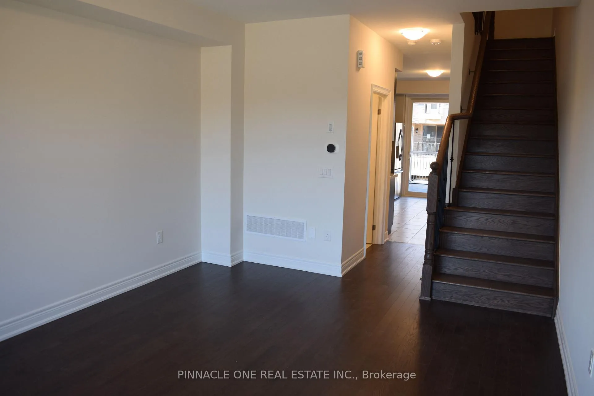 Photo 12 of 2958 Whites Road, Pickering, Rural Pickering — HOMEH