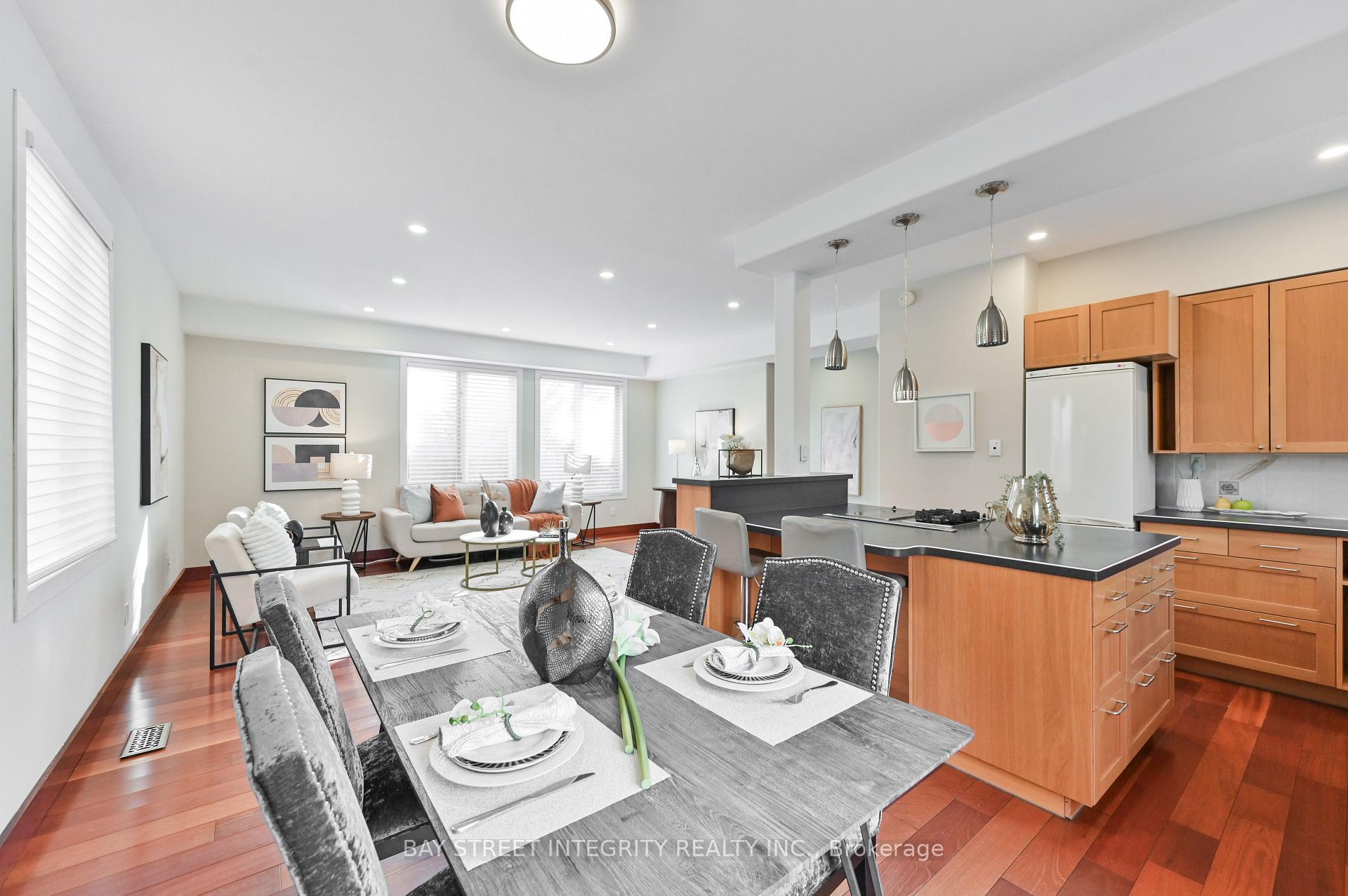 Photo 16 of 91 Roxborough Road, Newmarket, Gorham-College Manor — HOMEH