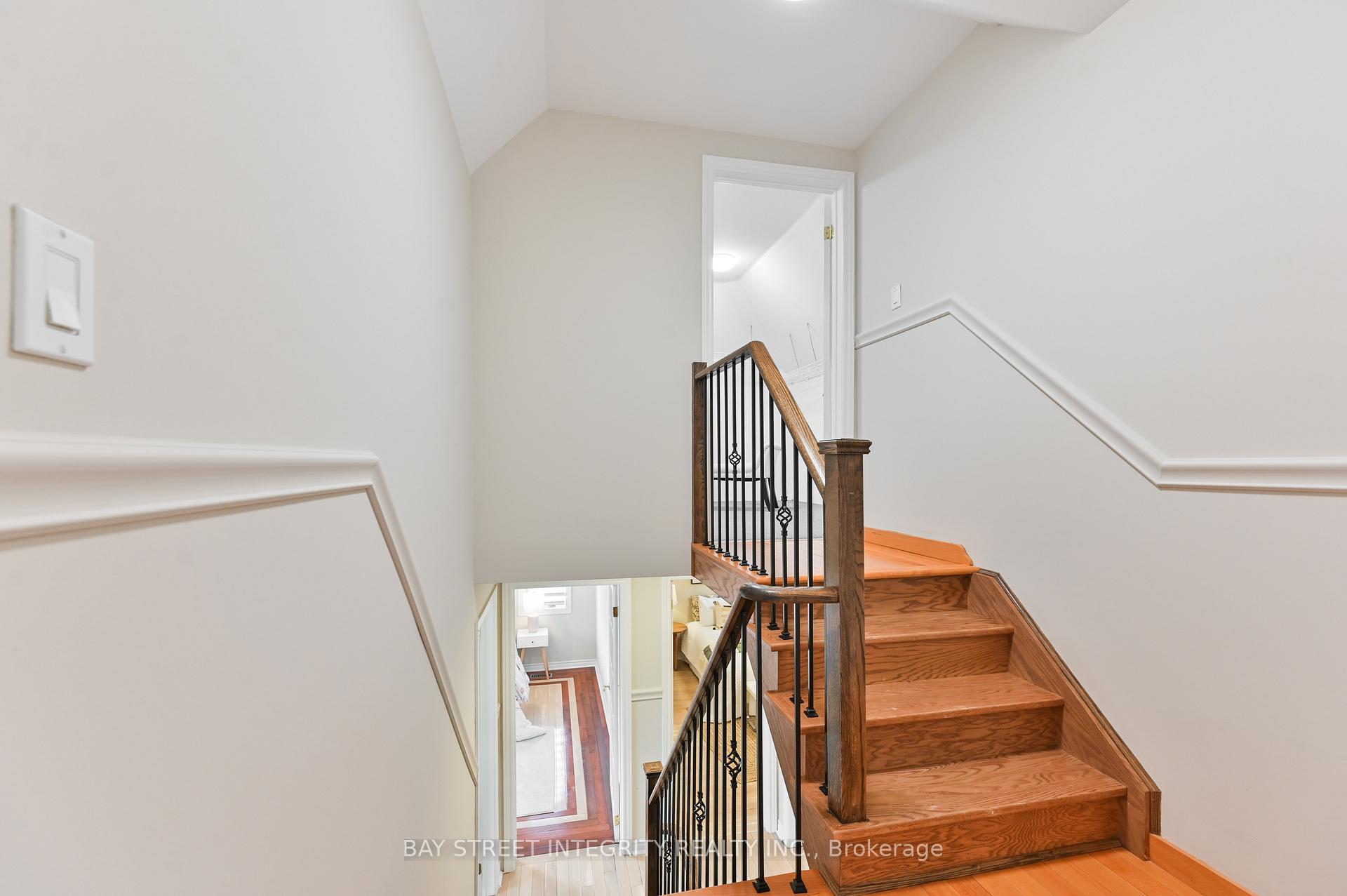 Photo 28 of 91 Roxborough Road, Newmarket, Gorham-College Manor — HOMEH