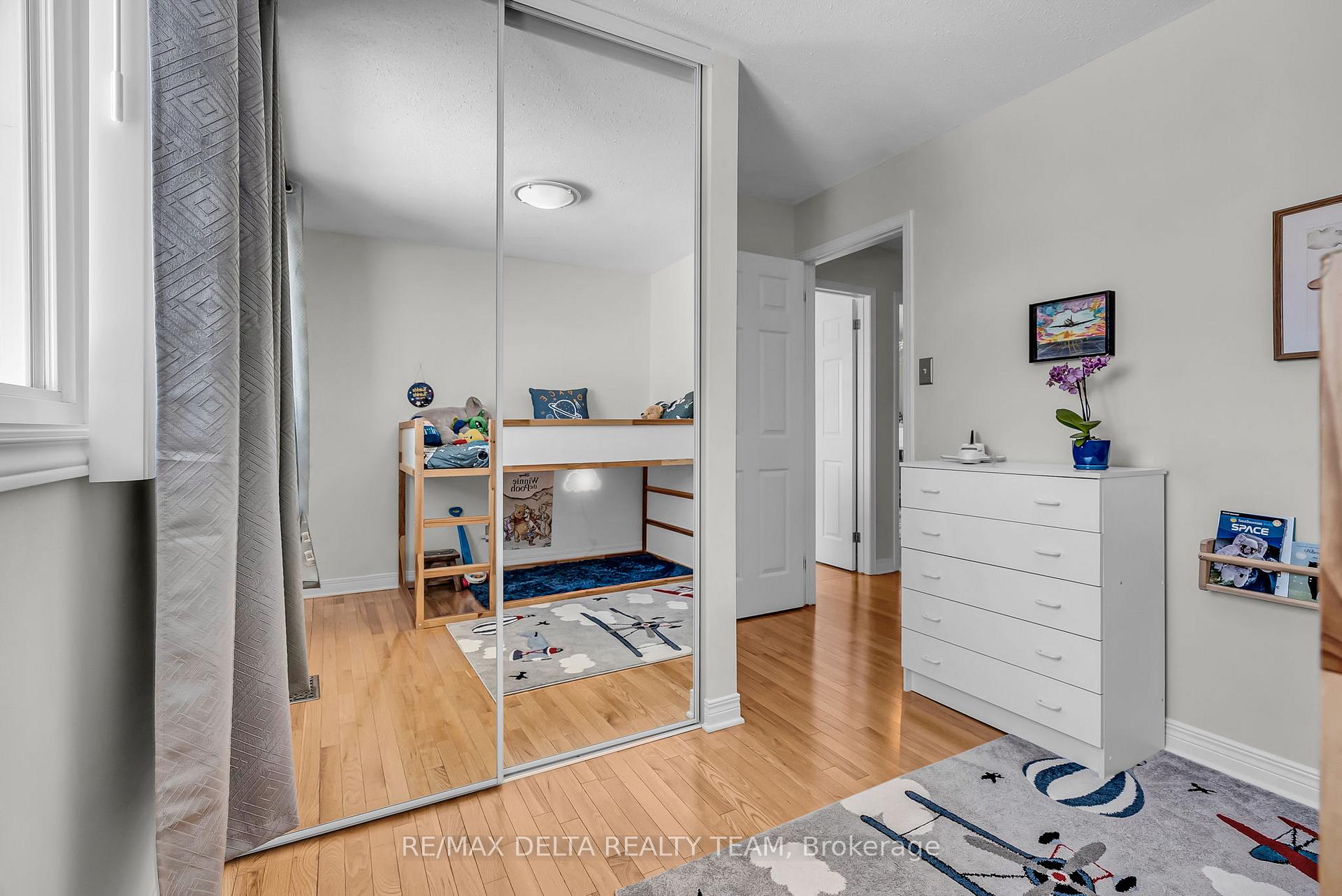 Photo 30 of 620 Glenside Terrace, Ottawa, Fallingbrook/Ridgemount — HOMEH