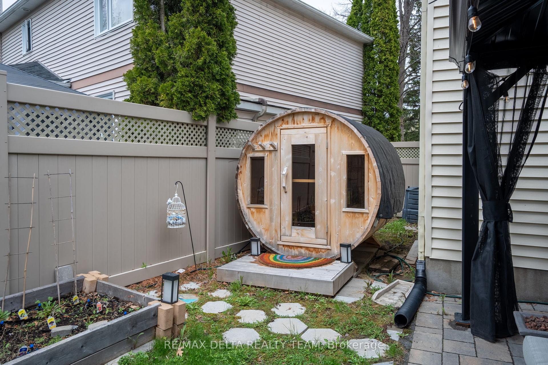 Photo 46 of 620 Glenside Terrace, Ottawa, Fallingbrook/Ridgemount — HOMEH