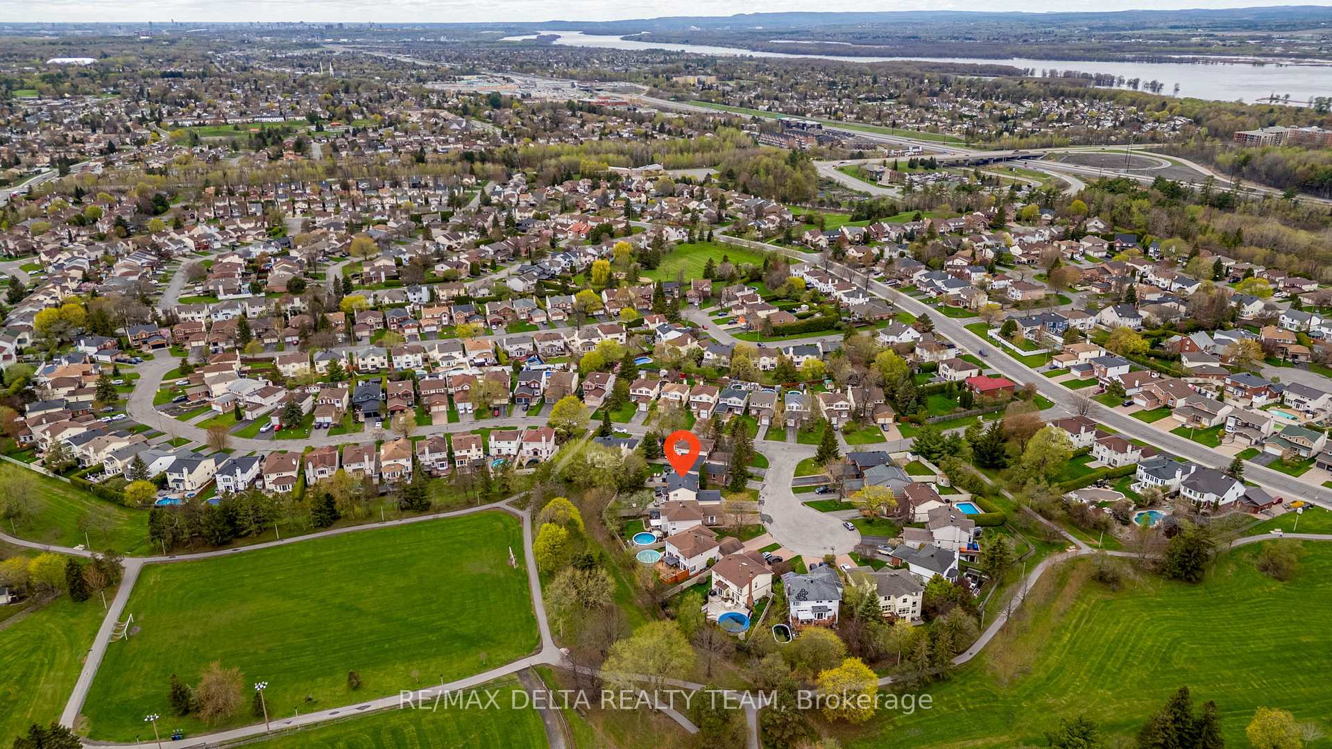 Photo 49 of 620 Glenside Terrace, Ottawa, Fallingbrook/Ridgemount — HOMEH