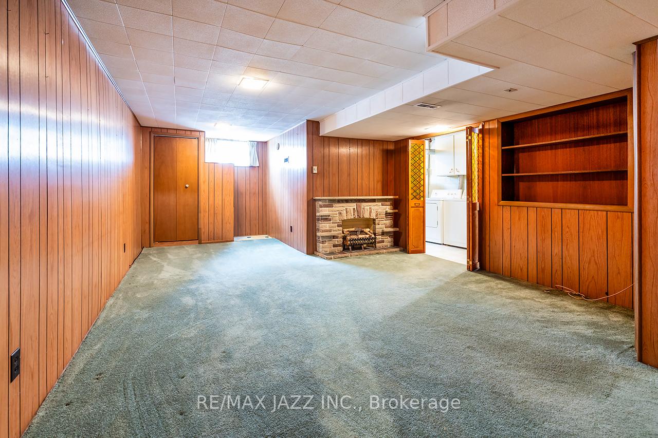 Photo 16 of 114 Fernhill Boulevard, Oshawa, McLaughlin — HOMEH