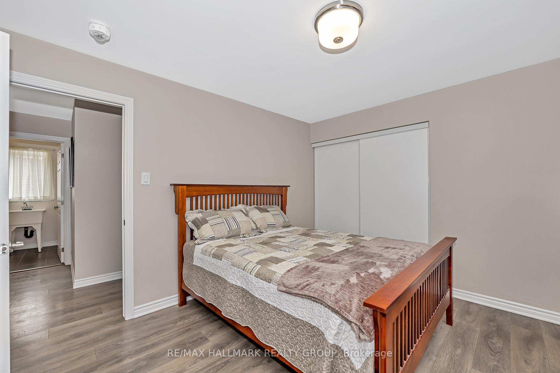 Photo 20 of 160 Bartonia Circle, Ottawa, Avalon West — HOMEH