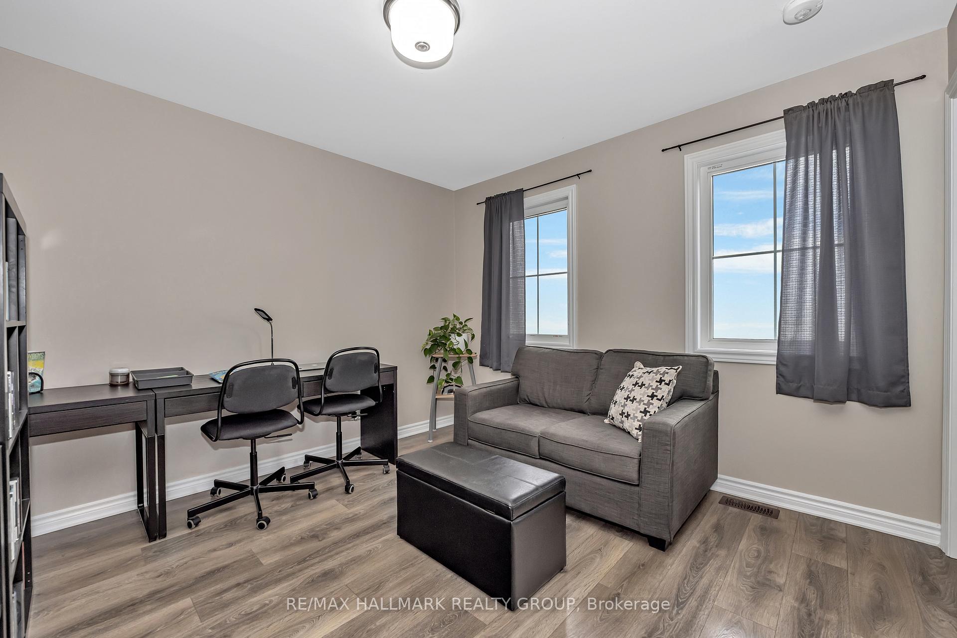 Photo 23 of 160 Bartonia Circle, Ottawa, Avalon West — HOMEH