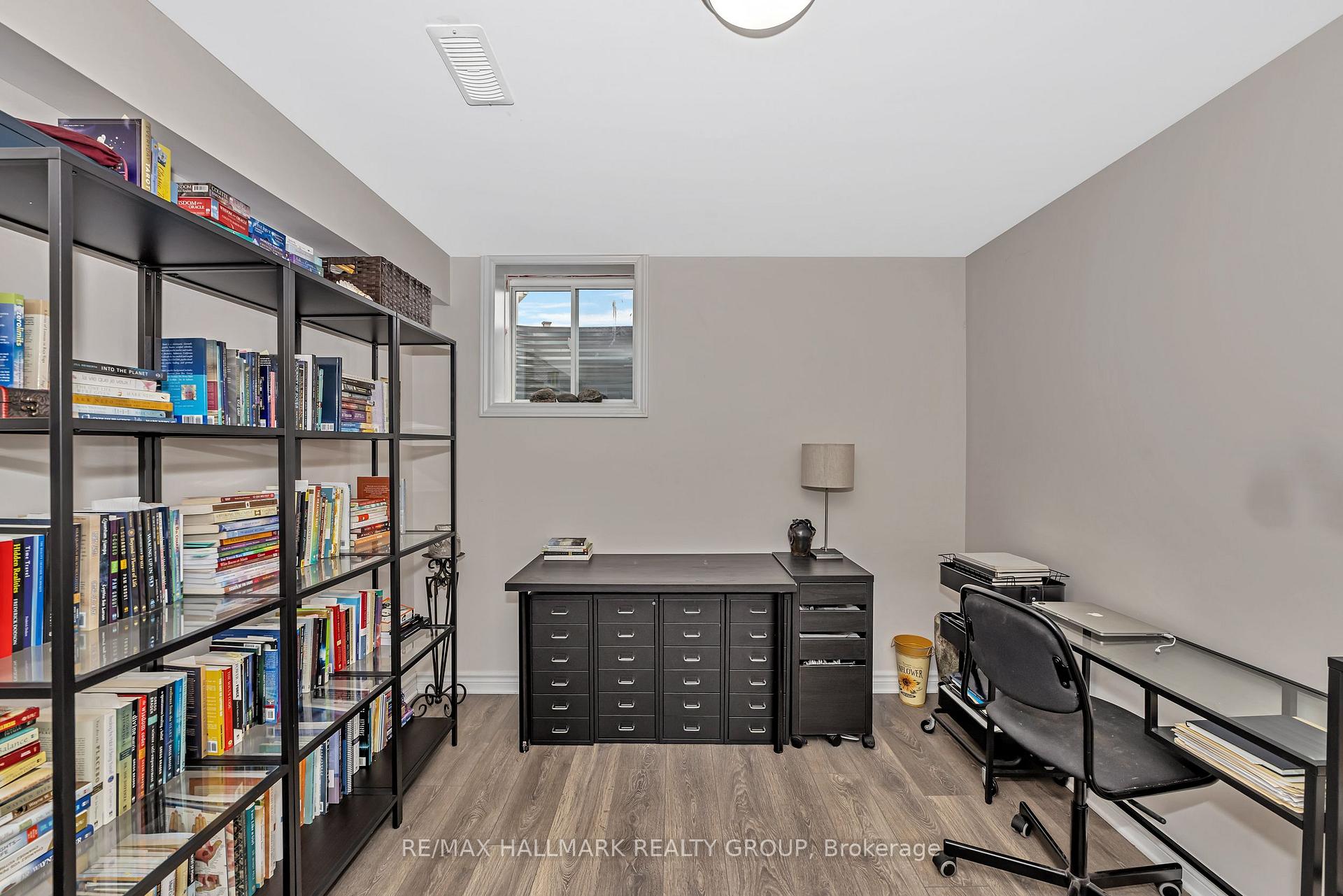 Photo 31 of 160 Bartonia Circle, Ottawa, Avalon West — HOMEH