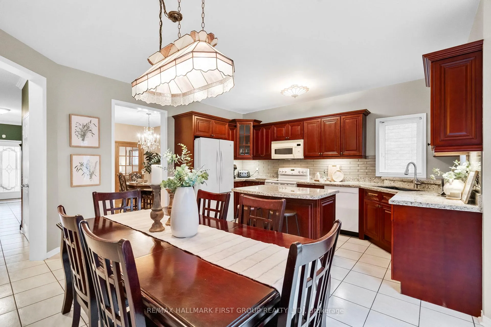 Photo 4 of 1907 Woodview Avenue, Pickering, Highbush — HOMEH