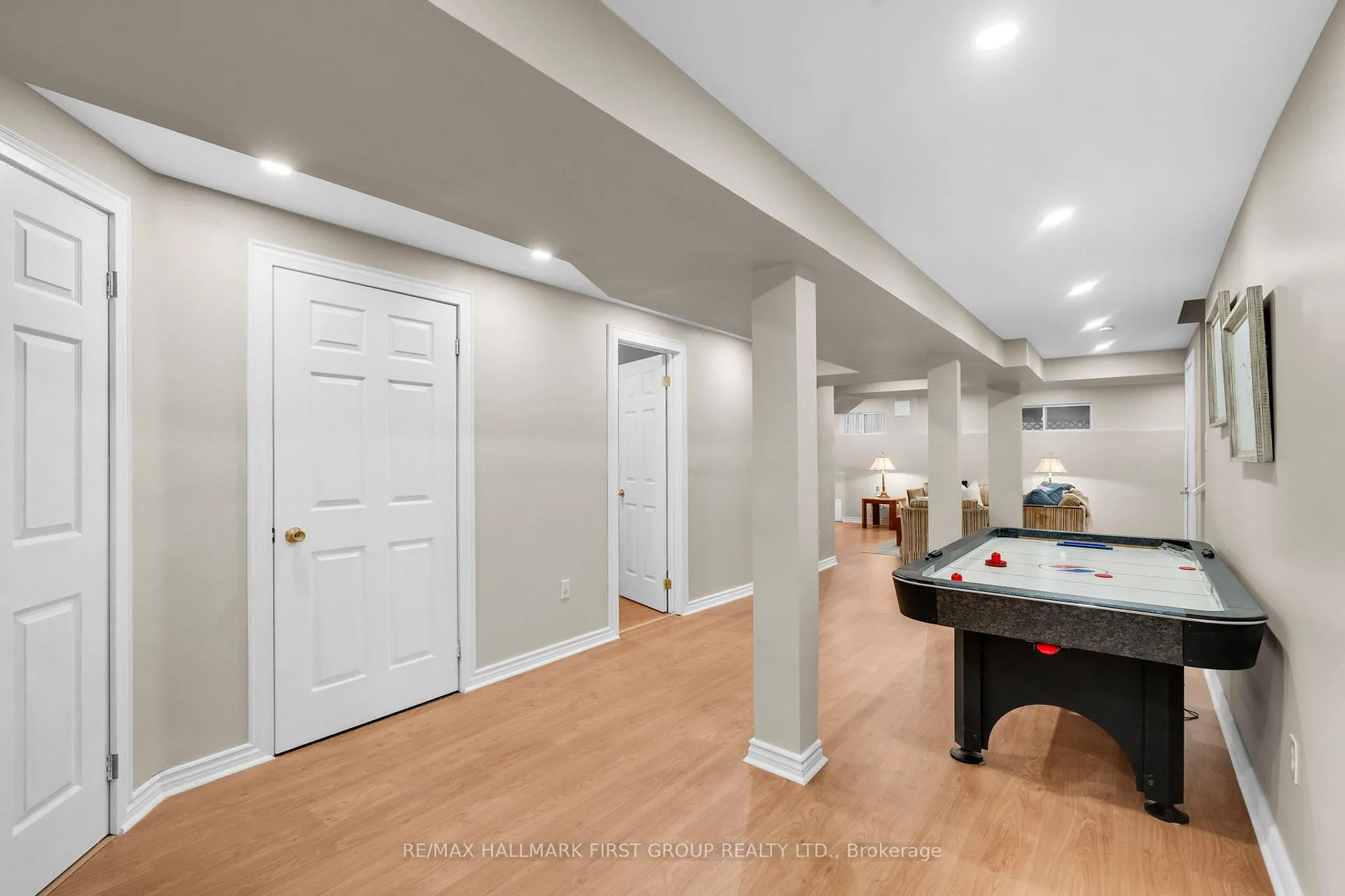 Photo 36 of 1907 Woodview Avenue, Pickering, Highbush — HOMEH