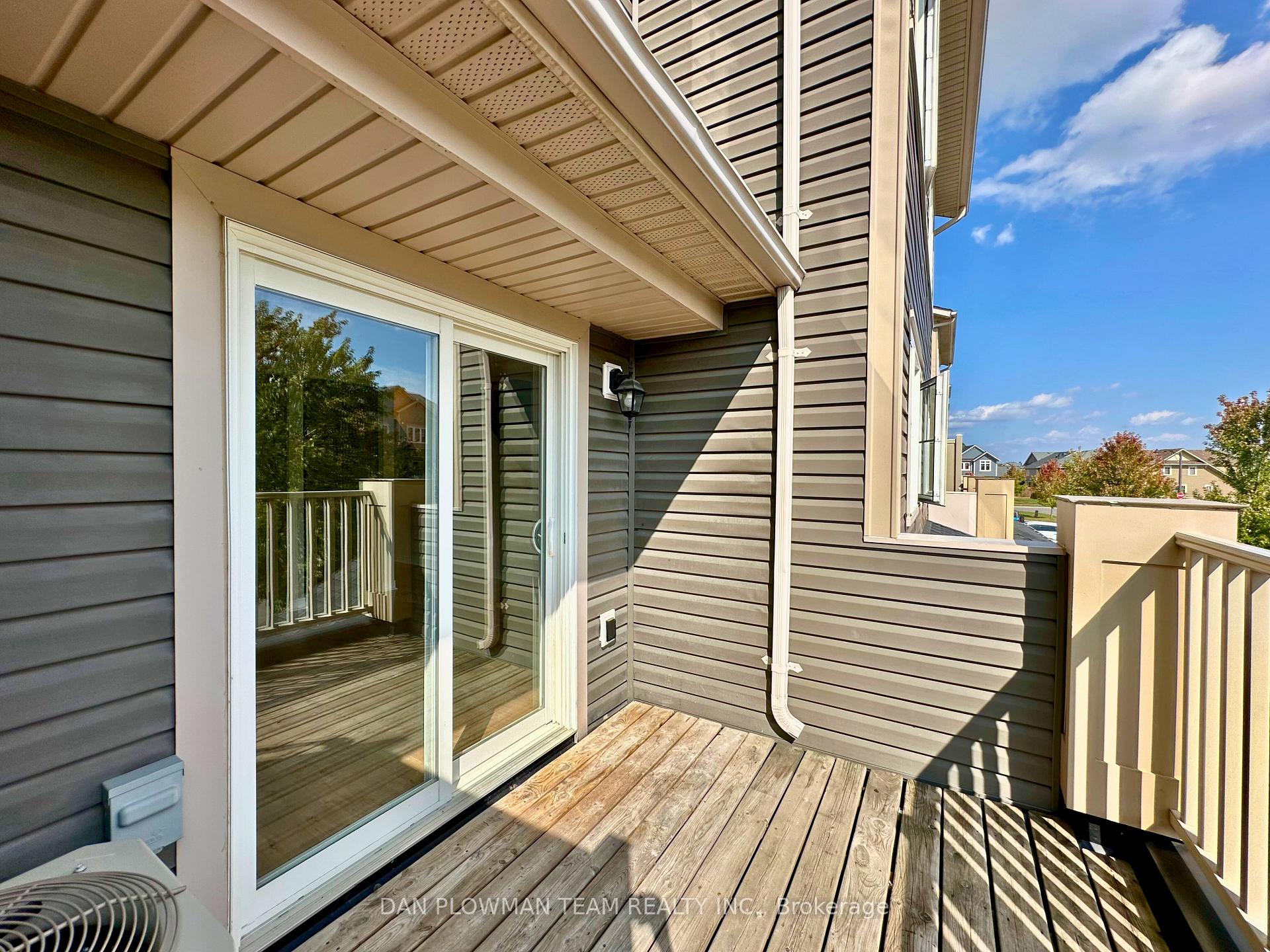 Photo 12 of 86 Tabaret Crescent, Oshawa, Windfields — HOMEH