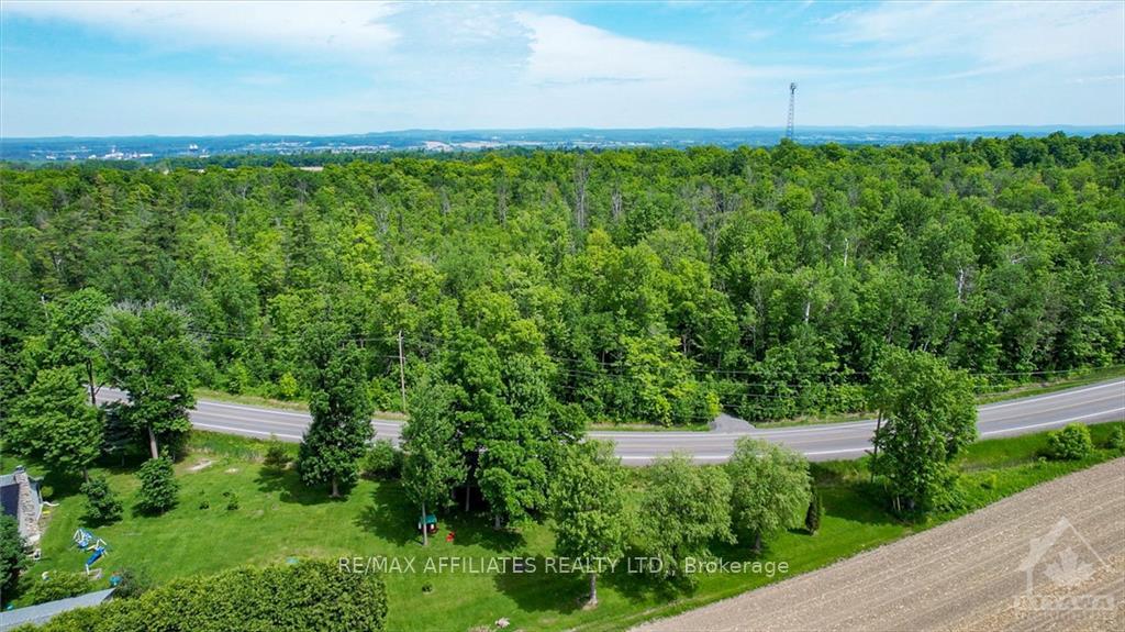 Photo 15 of 2611 Wilhaven Drive, Ottawa, Cumberland West — HOMEH