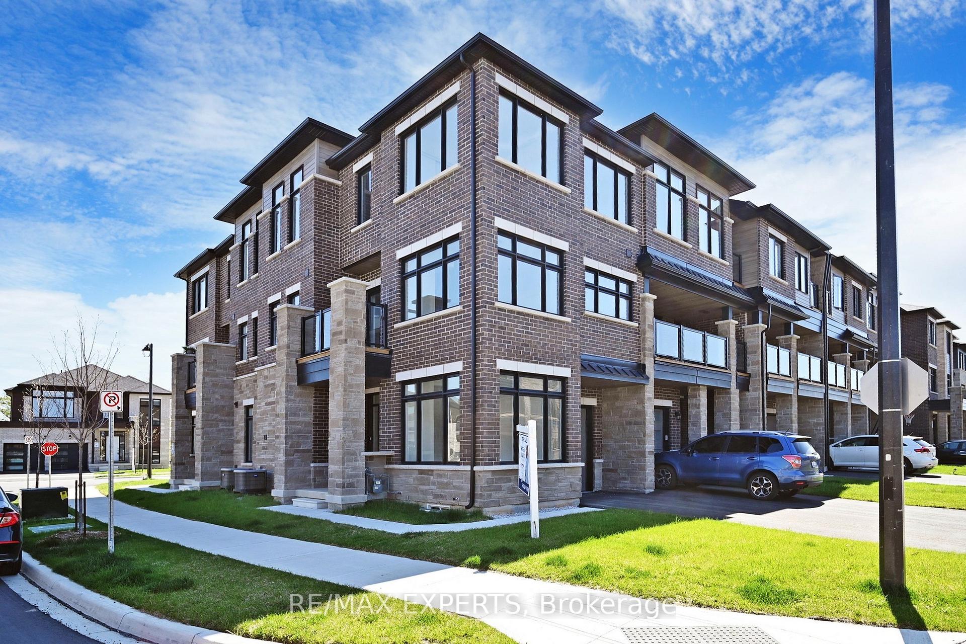 Front of 1537 Moonseed Place