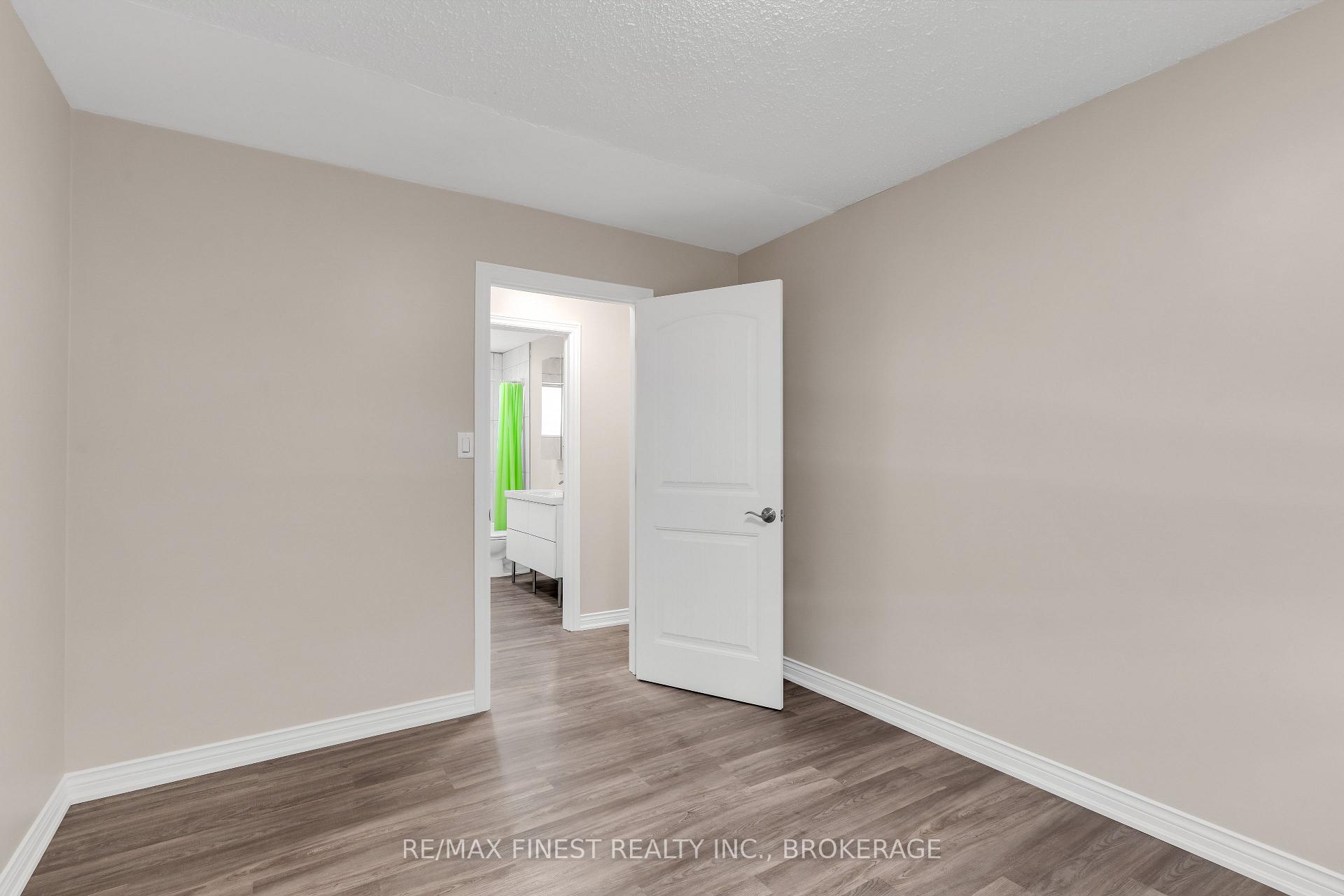 Photo 17 of 134 Raglan Road, Kingston, East of Sir John A. Blvd — HOMEH