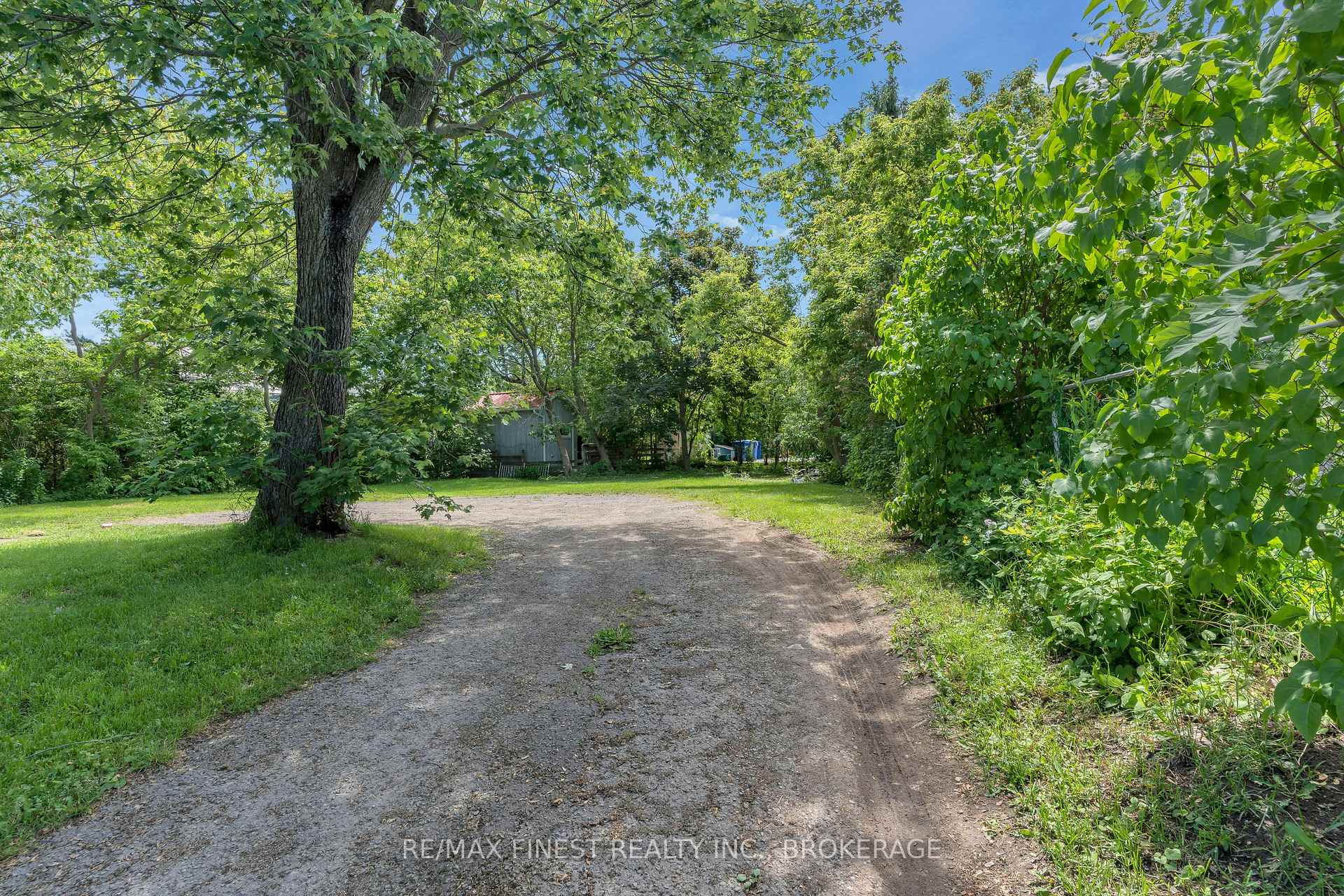 Photo 34 of 134 Raglan Road, Kingston, East of Sir John A. Blvd — HOMEH