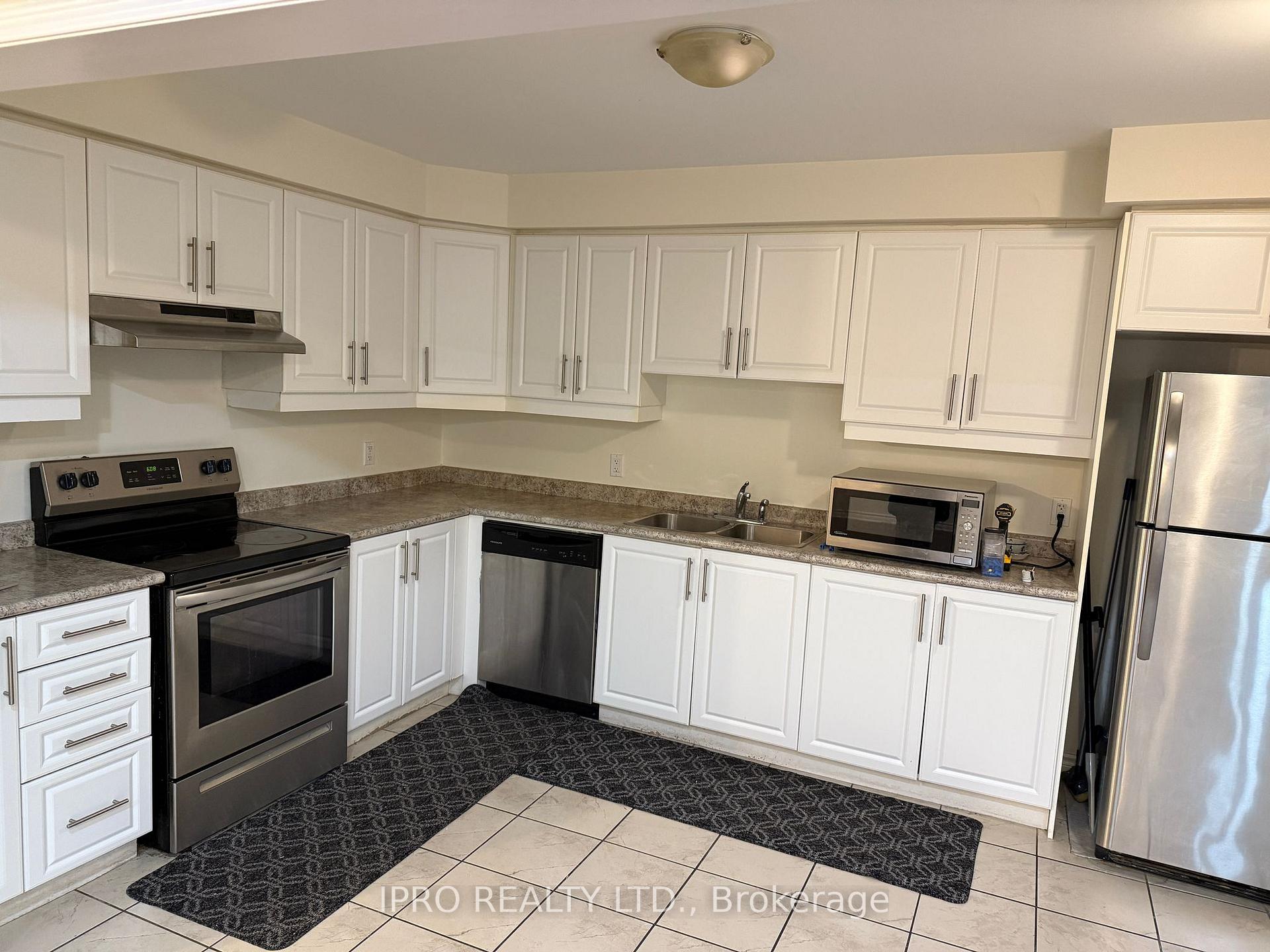 Photo 2 of Unit 130, 1000 Asleton Boulevard, Milton, Willmott — HOMEH