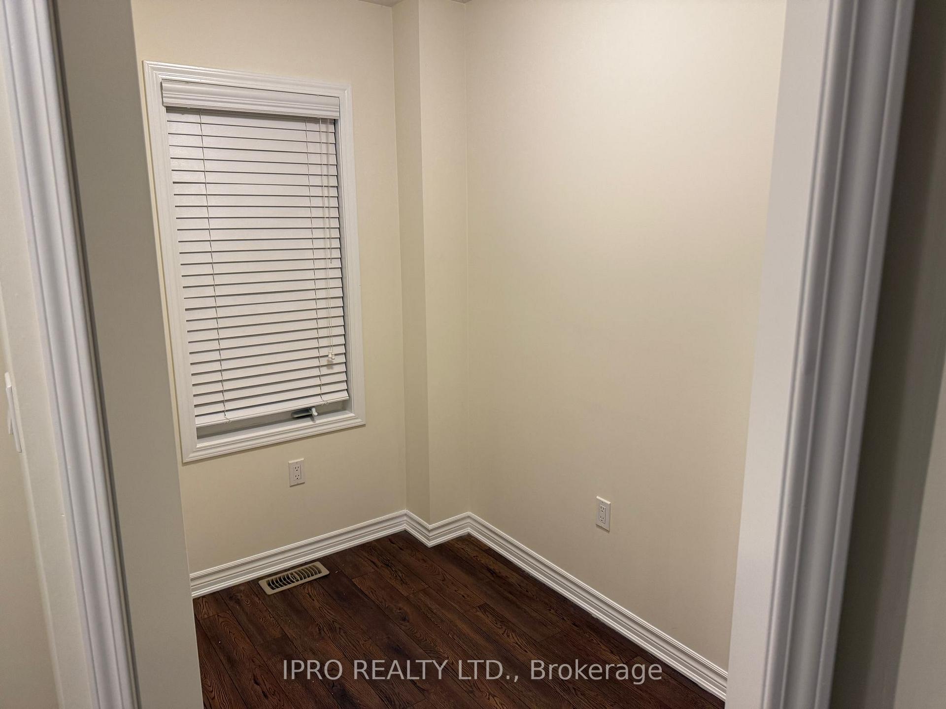 Photo 9 of Unit 130, 1000 Asleton Boulevard, Milton, Willmott — HOMEH