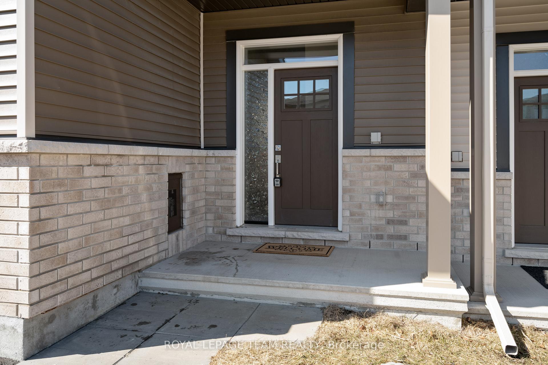 Photo 2 of 334 Blossom Pass Terrace, Ottawa, Avalon East — HOMEH