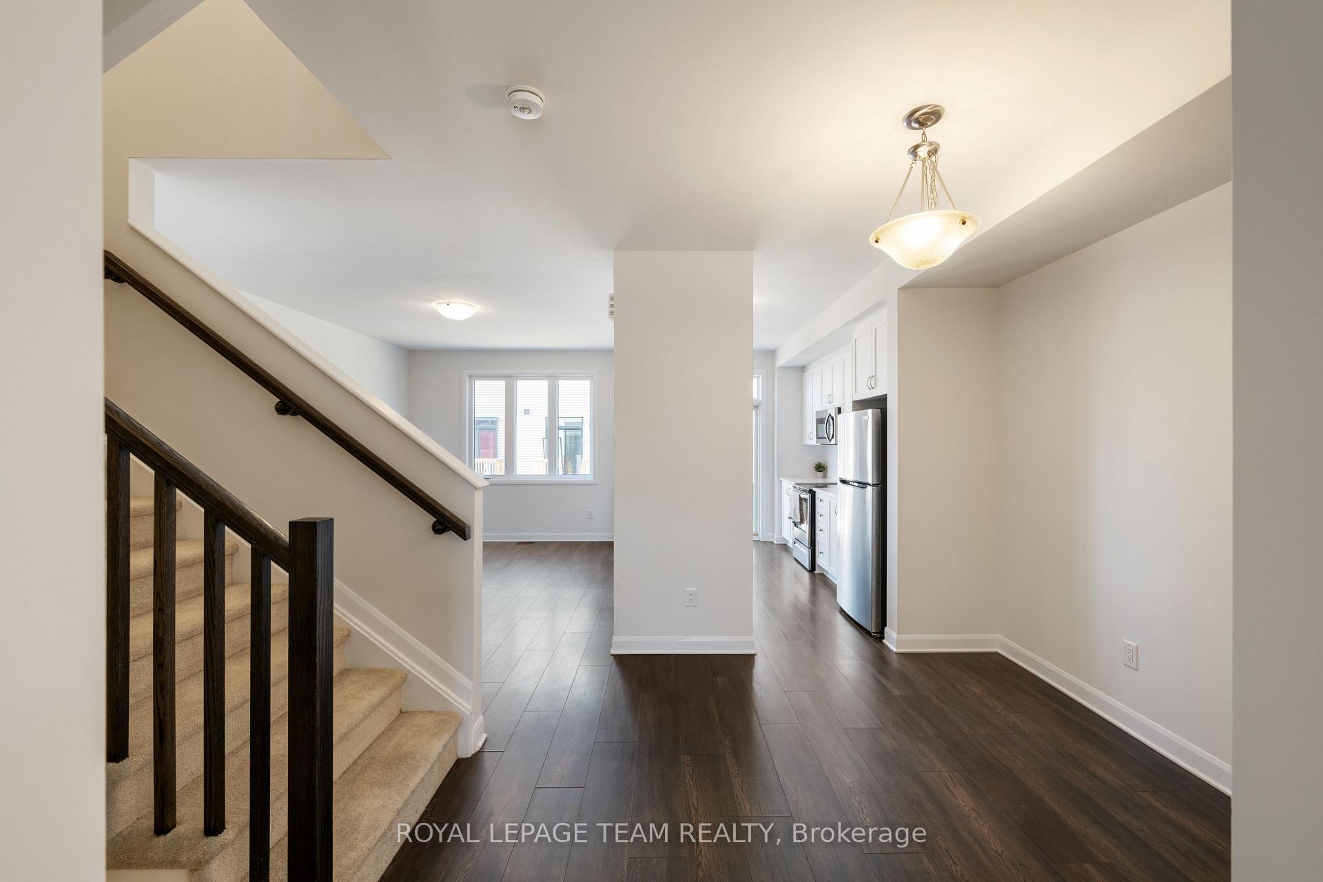 Photo 6 of 334 Blossom Pass Terrace, Ottawa, Avalon East — HOMEH