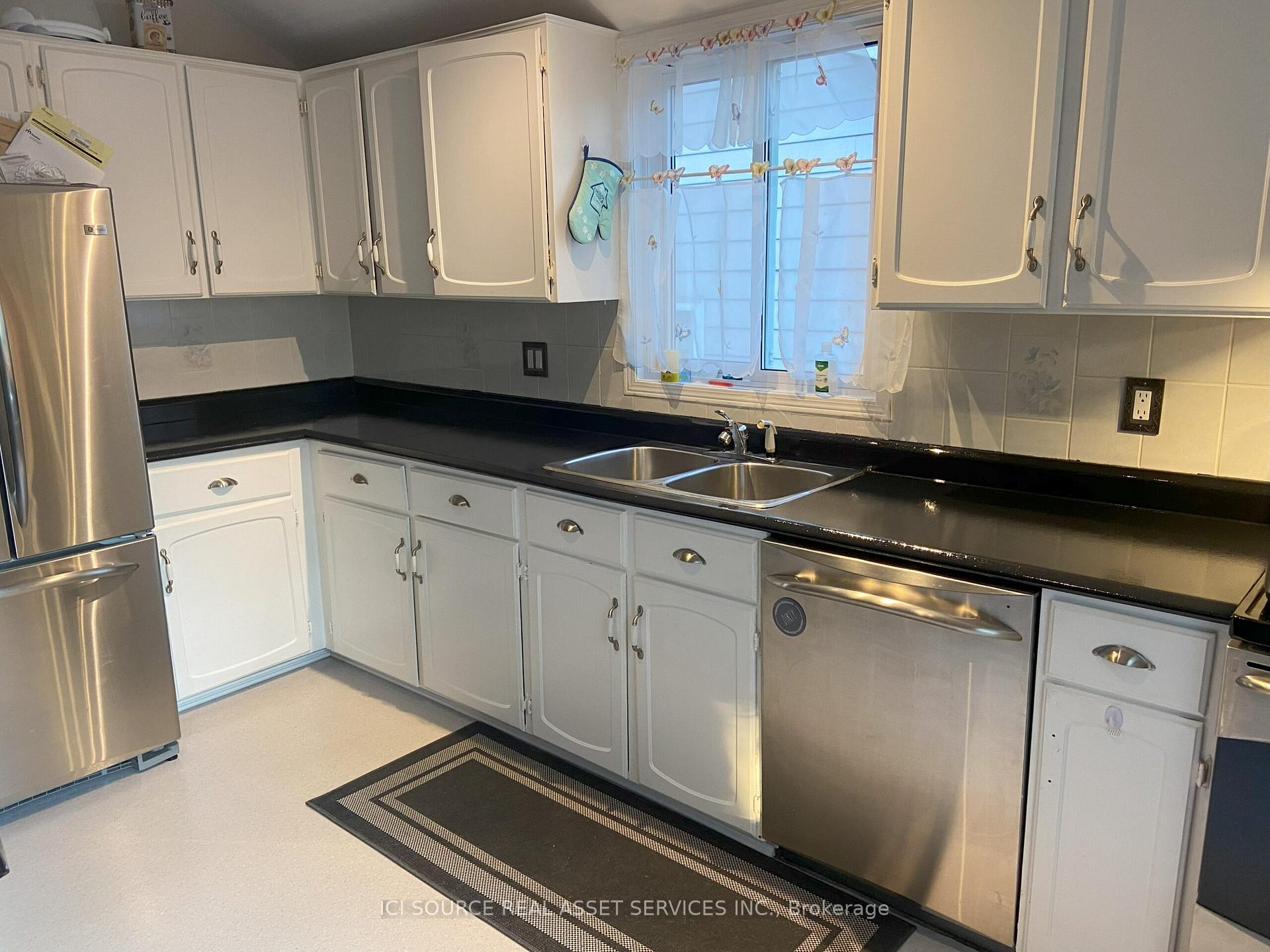 Photo 7 of 1776 Vigneault Street, Ottawa, Chateauneuf — HOMEH