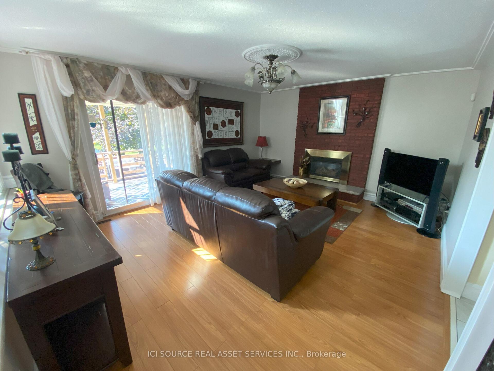 Photo 9 of 1776 Vigneault Street, Ottawa, Chateauneuf — HOMEH