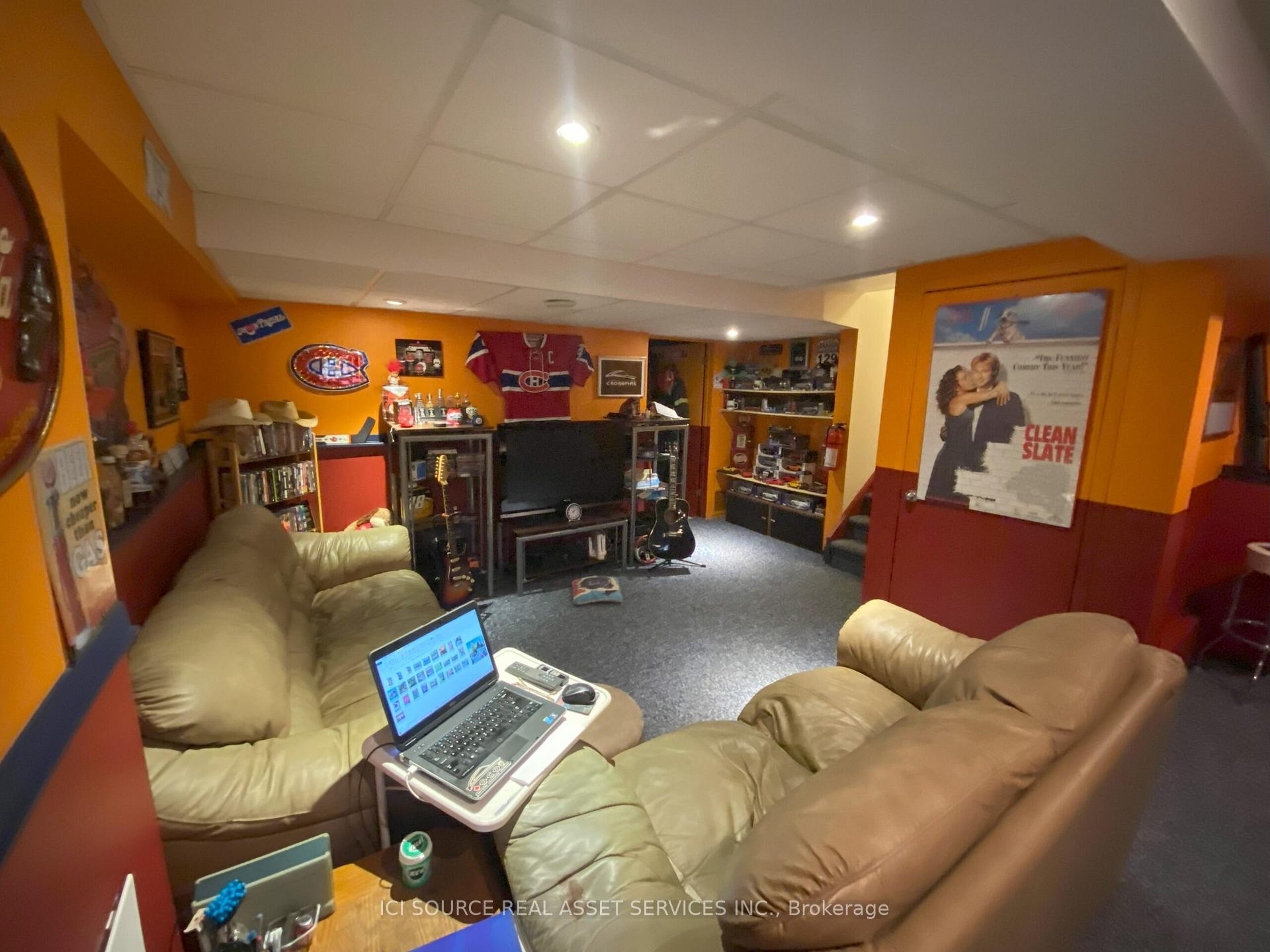 Photo 15 of 1776 Vigneault Street, Ottawa, Chateauneuf — HOMEH