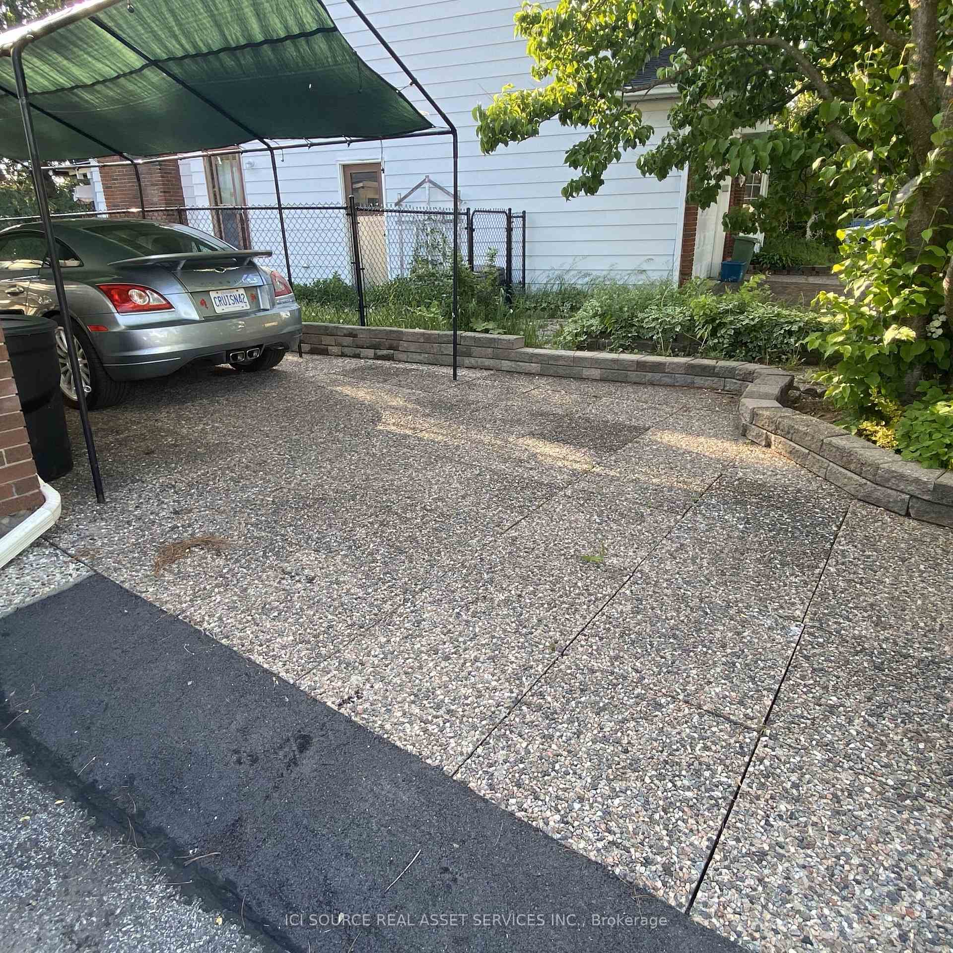 Photo 16 of 1776 Vigneault Street, Ottawa, Chateauneuf — HOMEH