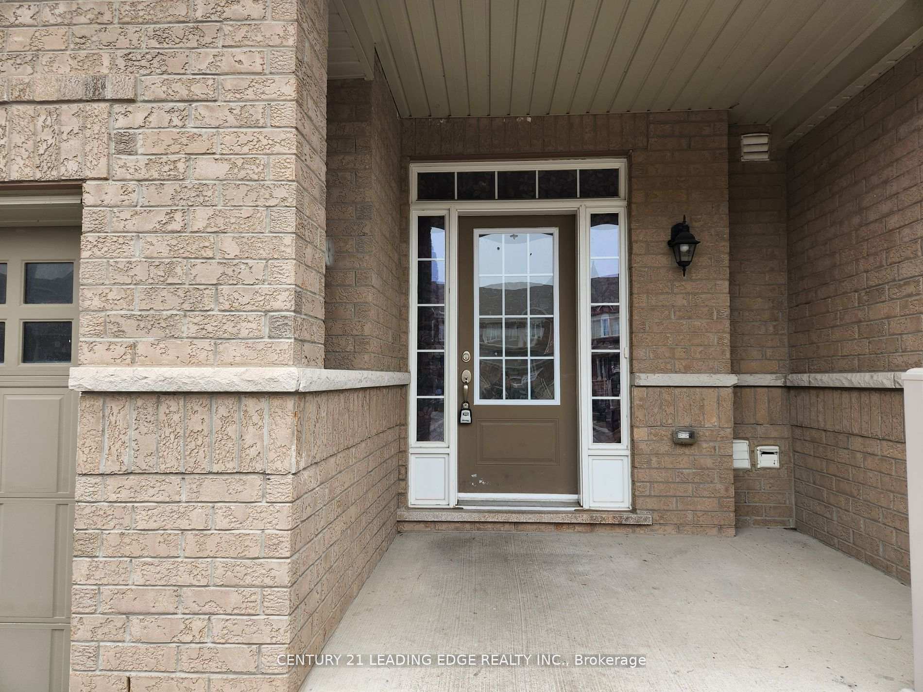 Photo 2 of 6 Mclaughlin Avenue, Milton, Willmott — HOMEH