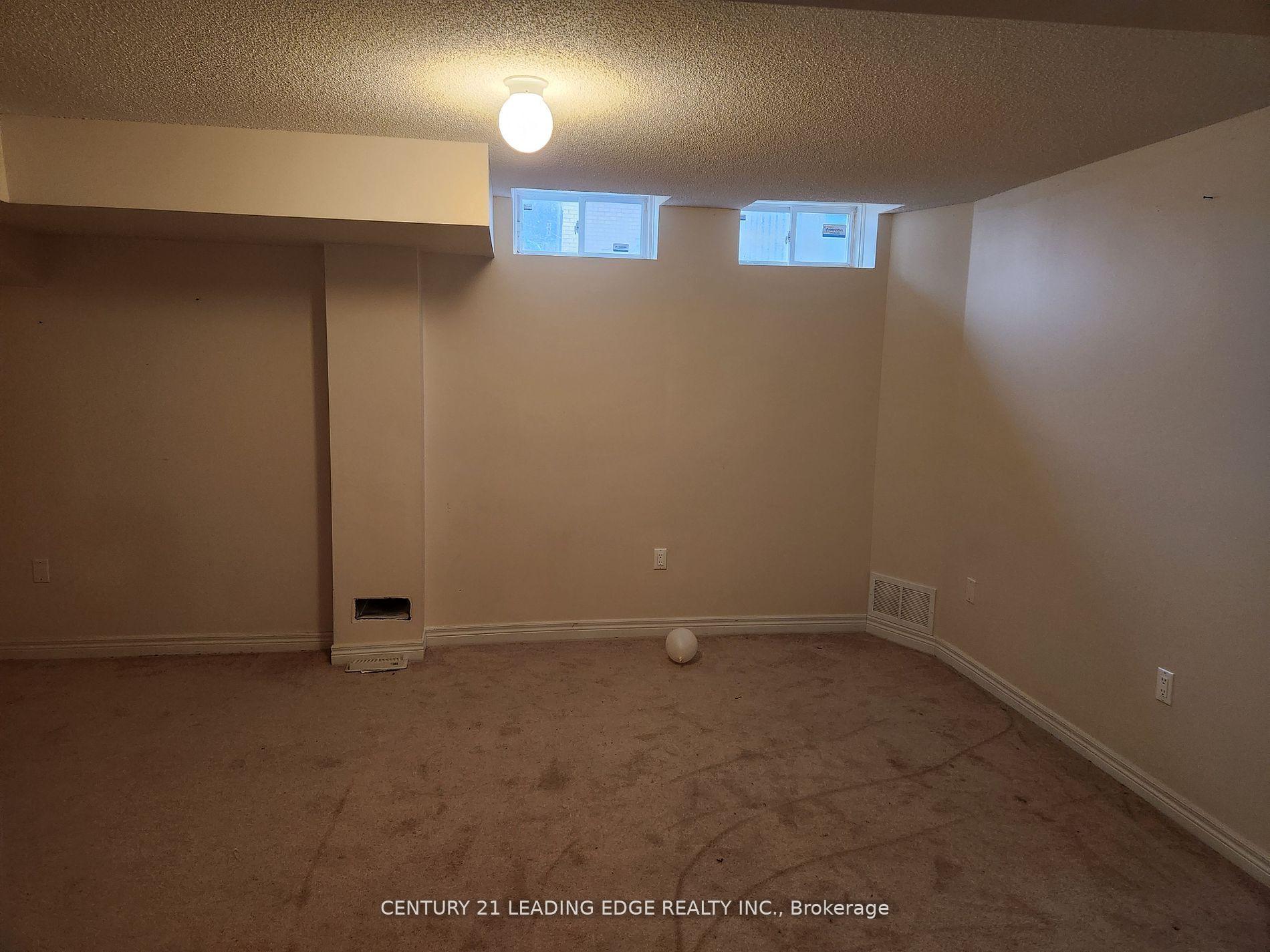 Photo 11 of 6 Mclaughlin Avenue, Milton, Willmott — HOMEH