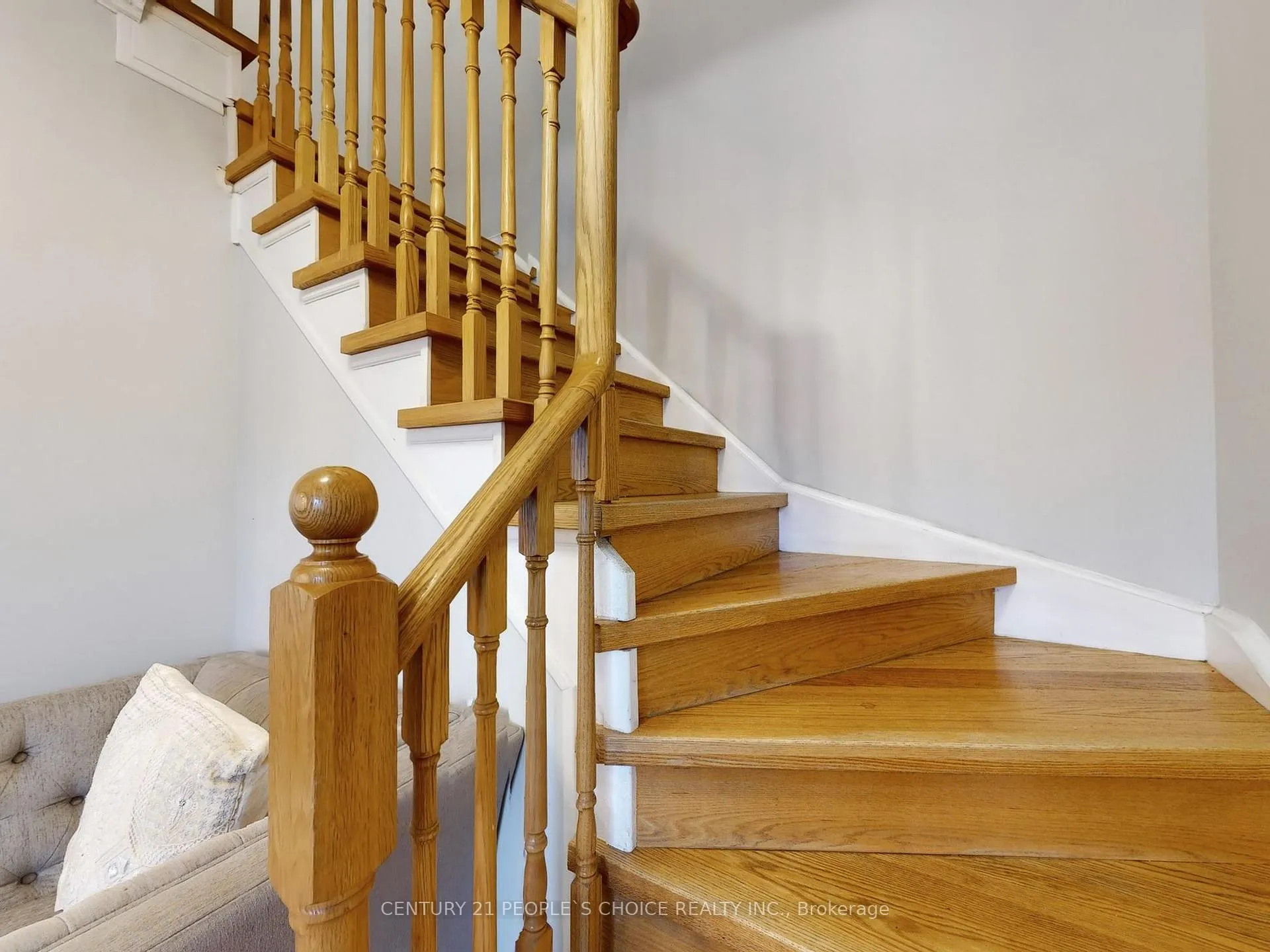 Photo 55 of 5998 Gant Crescent, Mississauga, East Credit — HOMEH