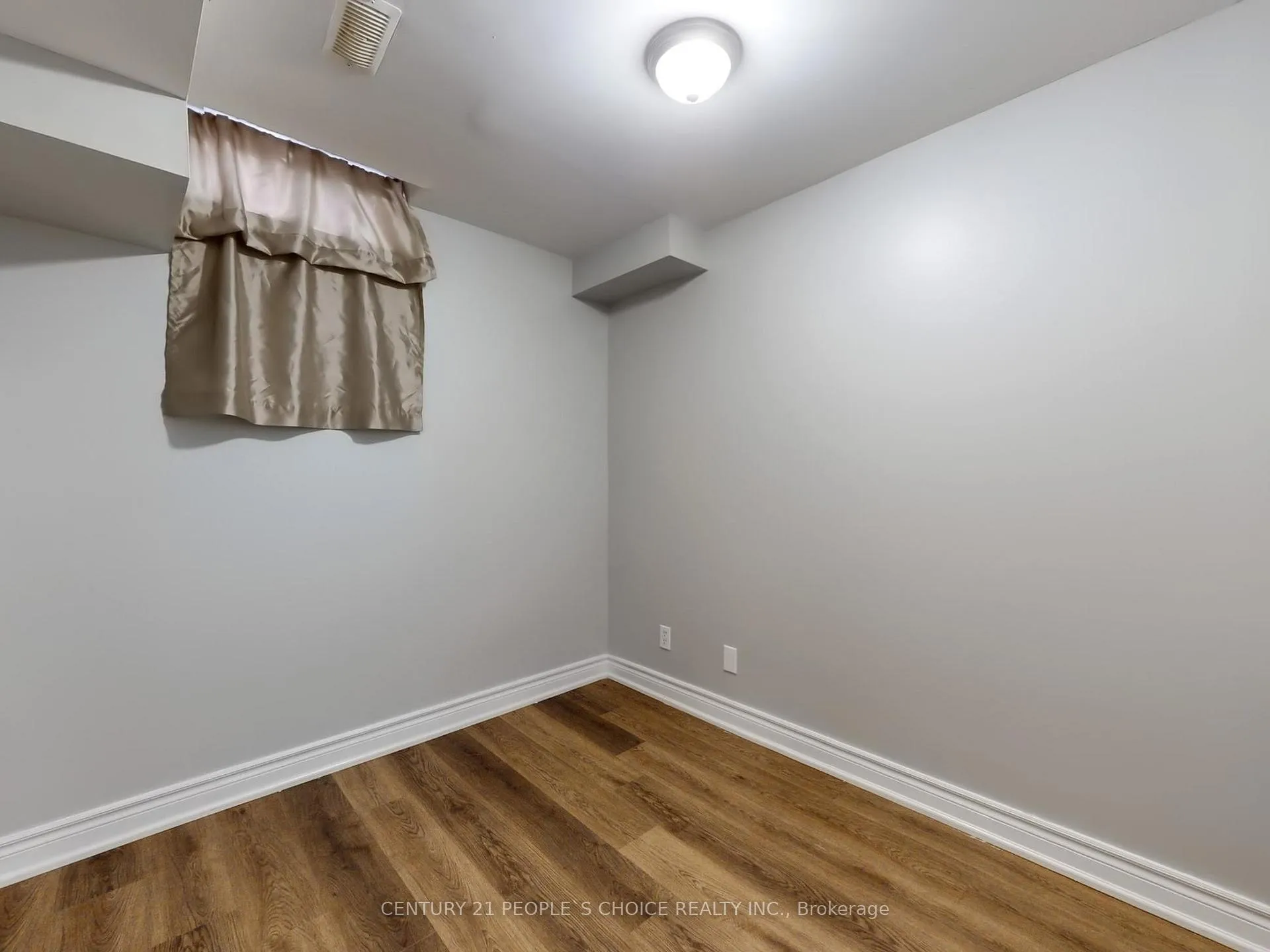 Photo 110 of 5998 Gant Crescent, Mississauga, East Credit — HOMEH