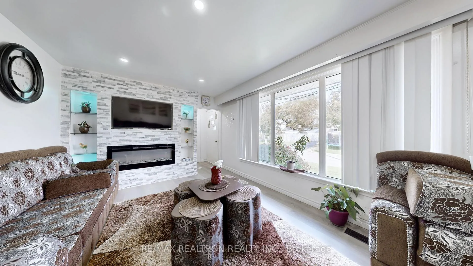 Photo 13 of 1370 Lakefield Street, Oshawa, Lakeview — HOMEH