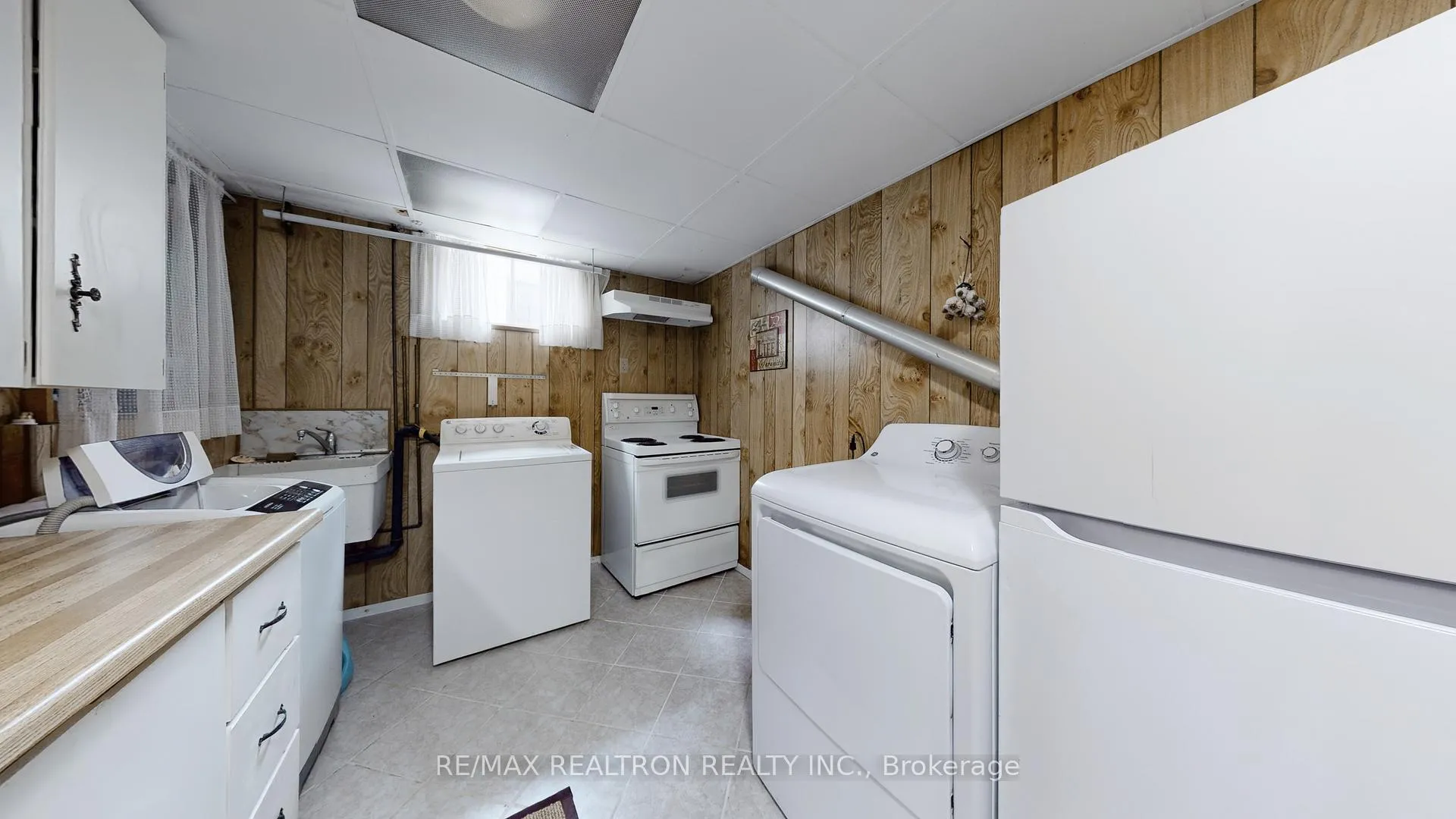 Photo 38 of 1370 Lakefield Street, Oshawa, Lakeview — HOMEH