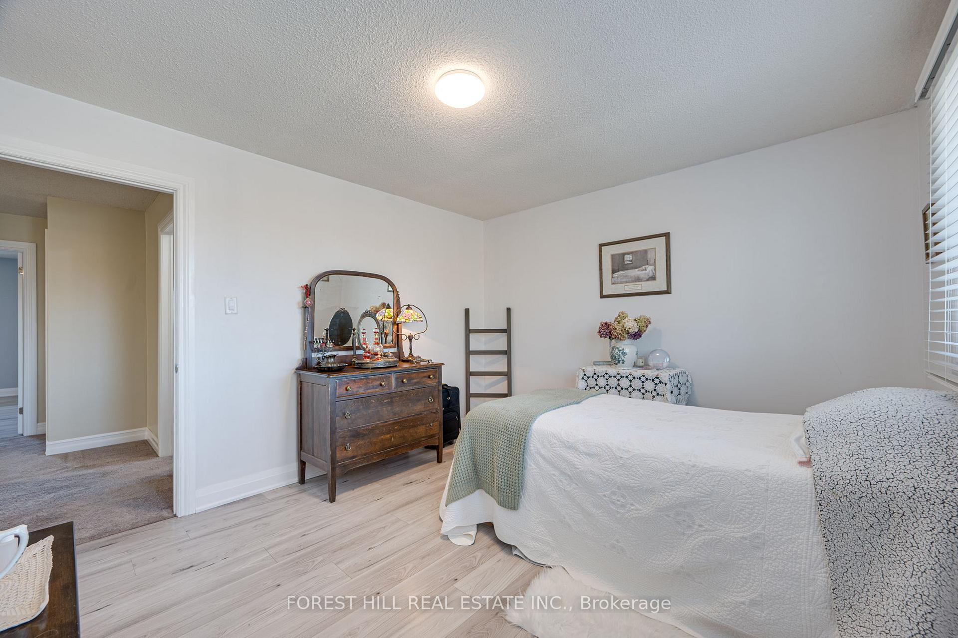 Photo 22 of 27 Doris Crescent, Newmarket, Bristol-London — HOMEH