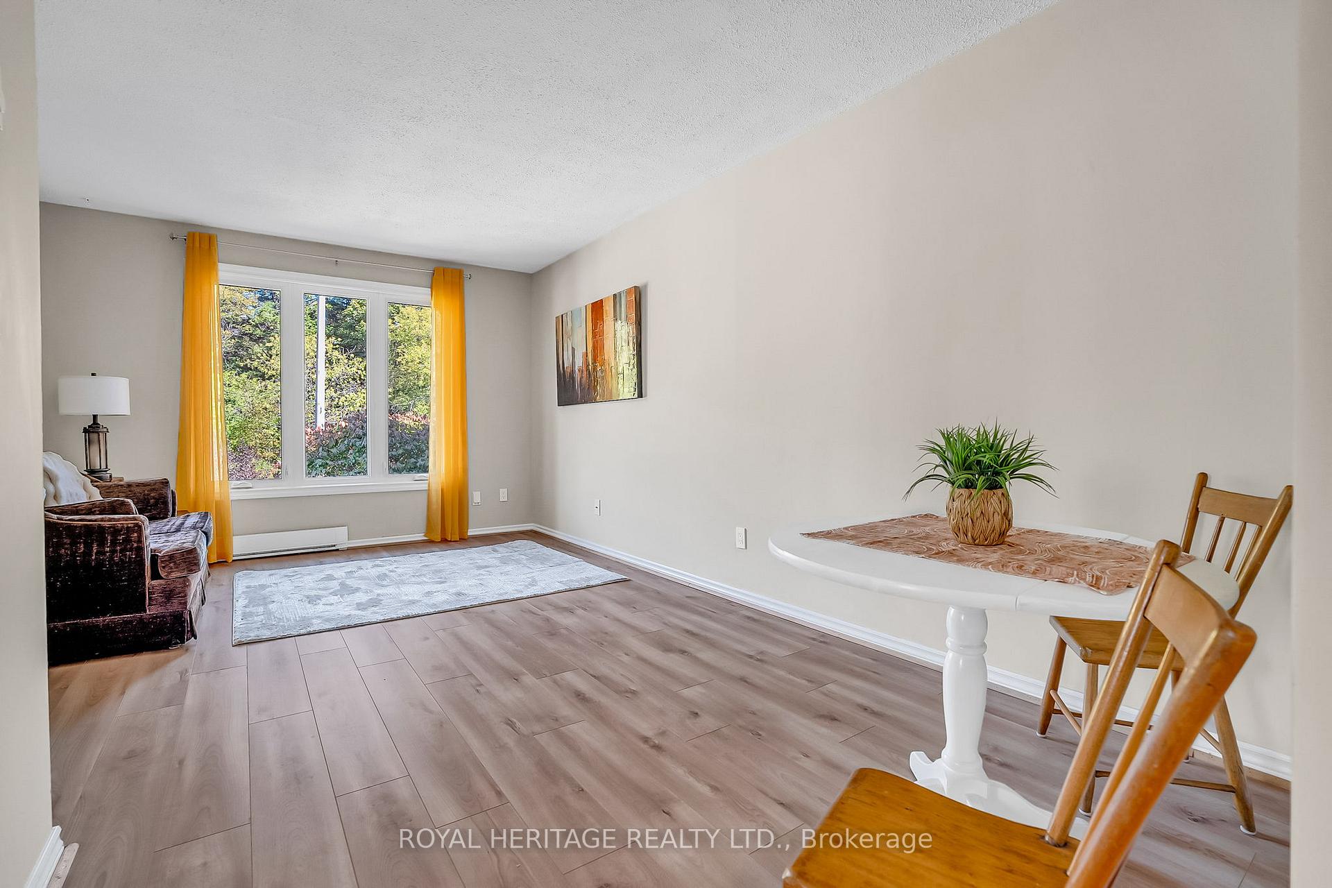 Photo 13 of 1312 Valley Drive, Oshawa, Lakeview — HOMEH