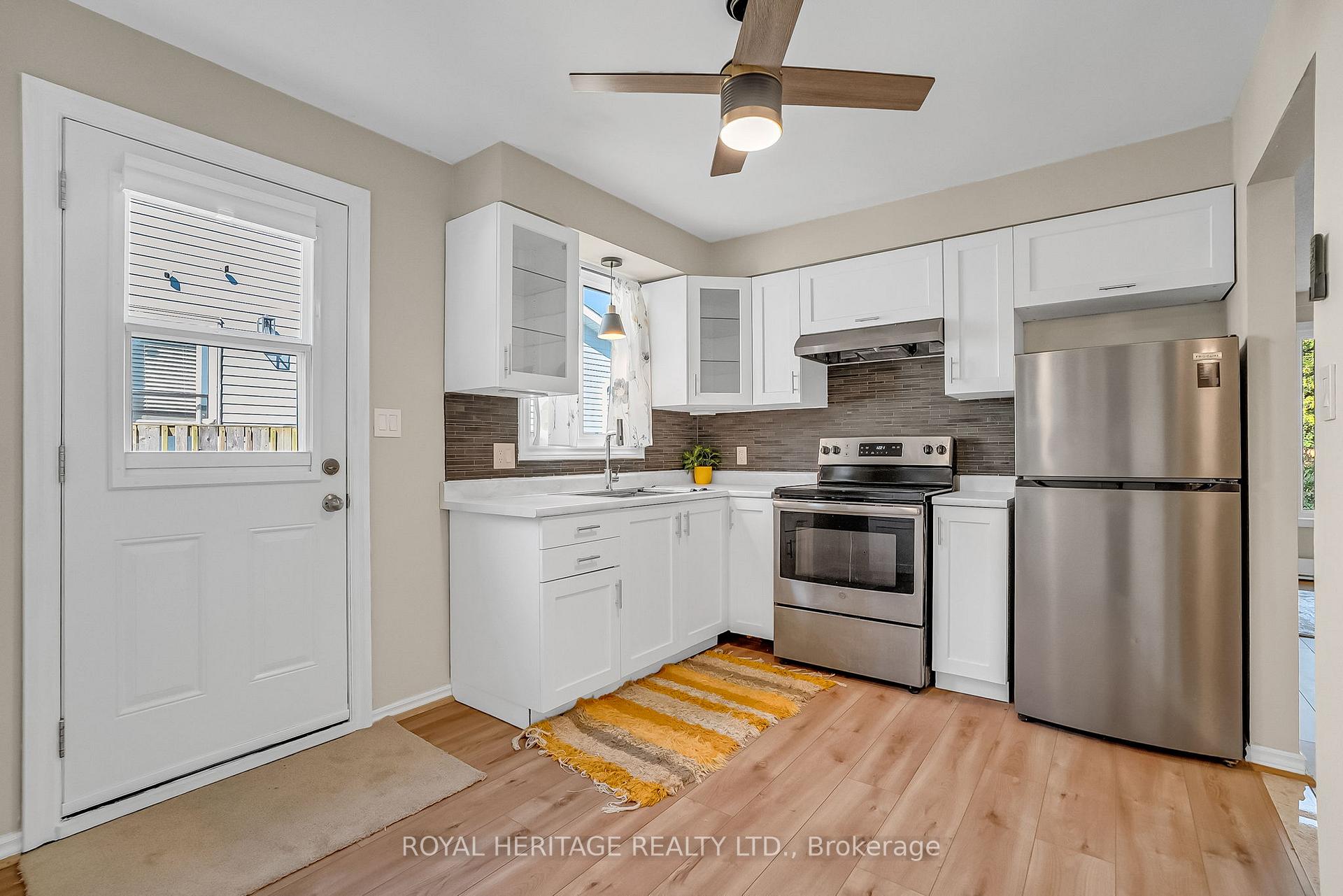 Photo 15 of 1312 Valley Drive, Oshawa, Lakeview — HOMEH