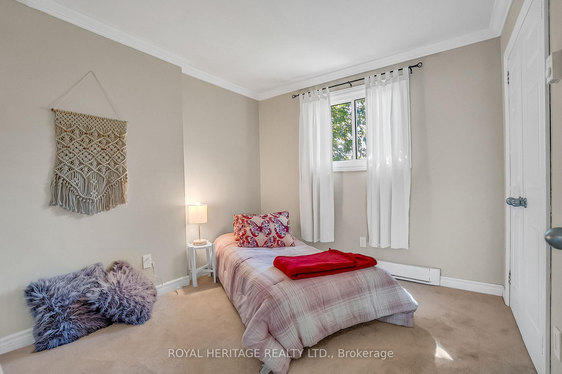 Photo 25 of 1312 Valley Drive, Oshawa, Lakeview — HOMEH