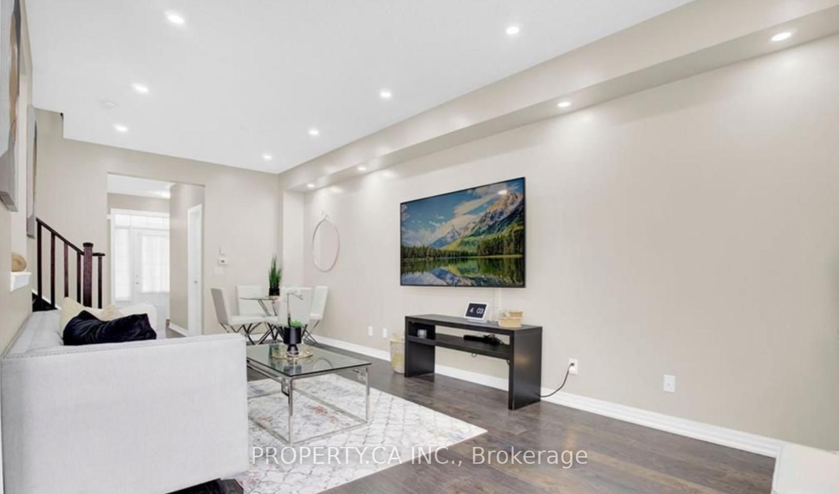 Photo 11 of 17 Aird Court, Milton, Scott — HOMEH