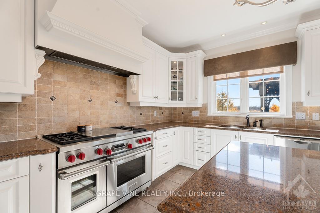 Photo 6 of 471 Keith Crescent, Ottawa, Mer Bleue/Bradley Estates/Anderson Park — HOMEH