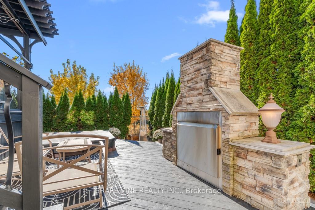 Photo 15 of 471 Keith Crescent, Ottawa, Mer Bleue/Bradley Estates/Anderson Park — HOMEH