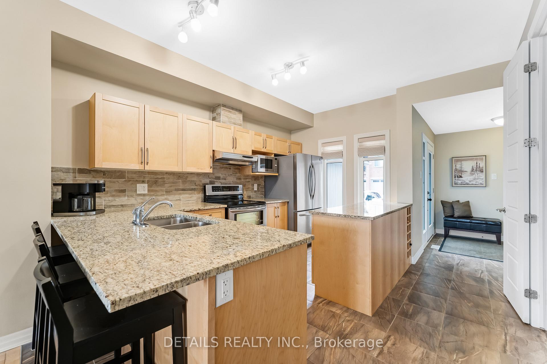 Photo 6 of 13 Aveia, Ottawa, Springridge/East Village — HOMEH