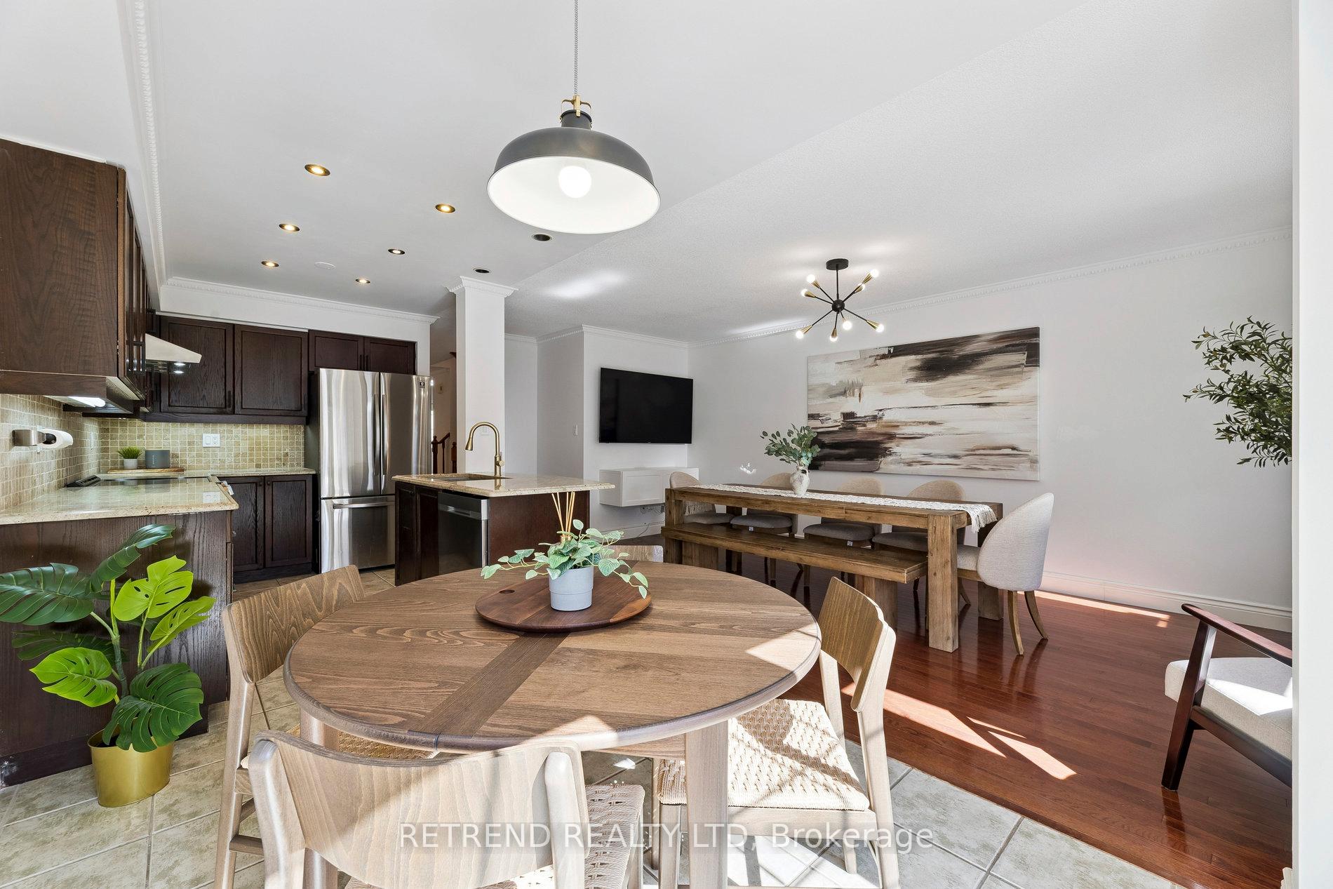 Photo 10 of 721 Swan Place, Pickering, Amberlea — HOMEH