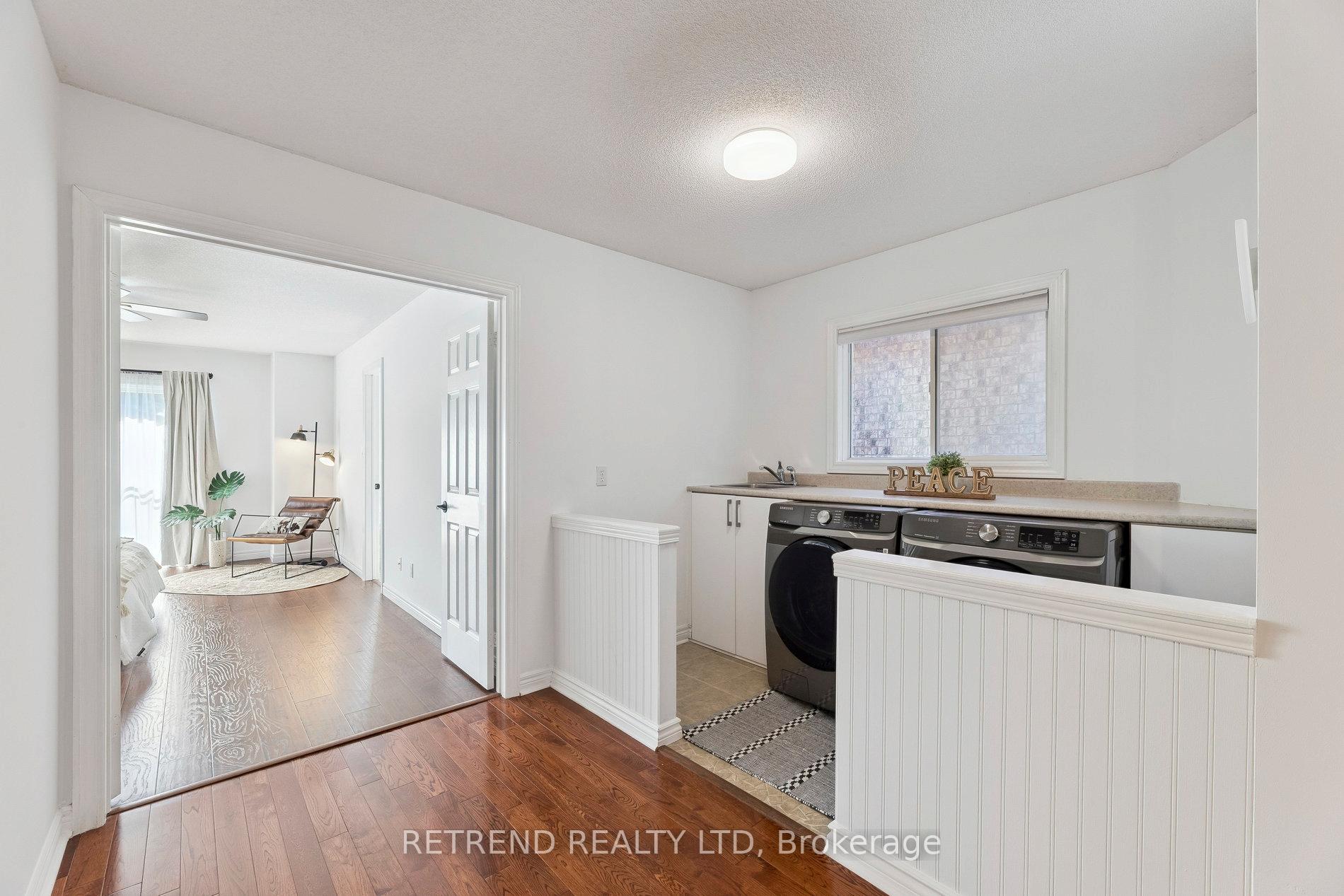 Photo 16 of 721 Swan Place, Pickering, Amberlea — HOMEH