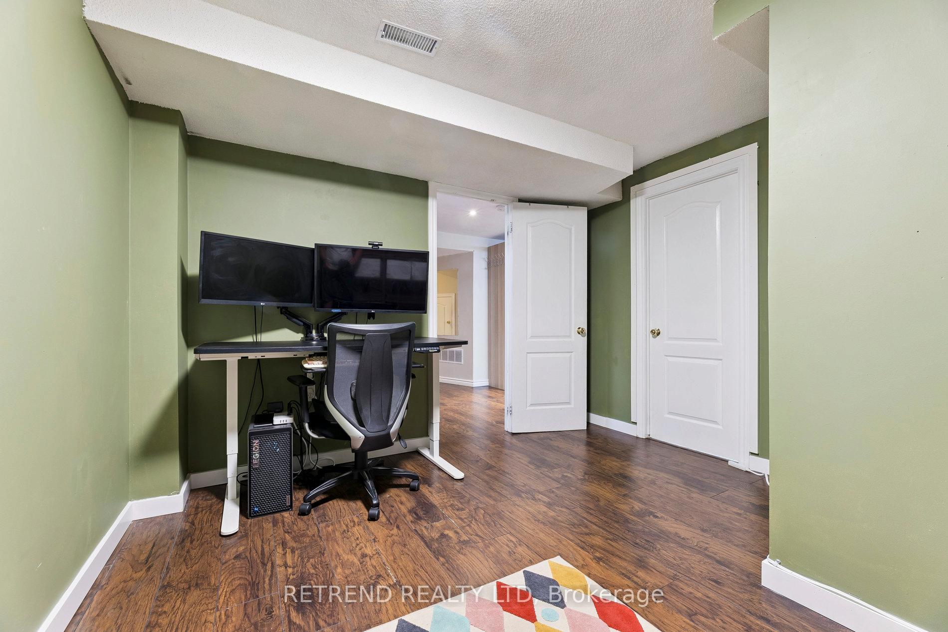 Photo 28 of 721 Swan Place, Pickering, Amberlea — HOMEH