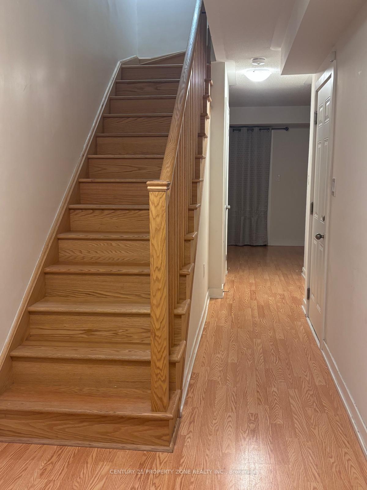 Photo 2 of 1319 Bradenton Path, Oshawa, Eastdale — HOMEH