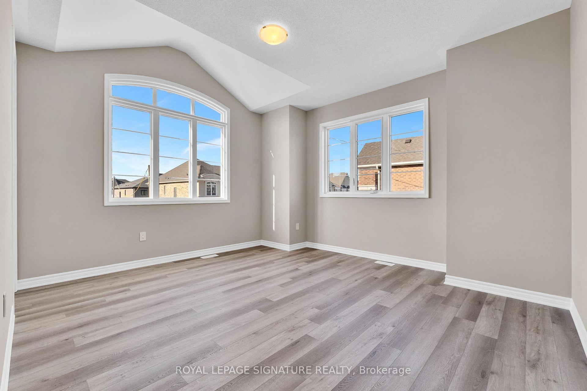 Photo 18 of 1237 Ferguson Drive, Milton, Bowes — HOMEH