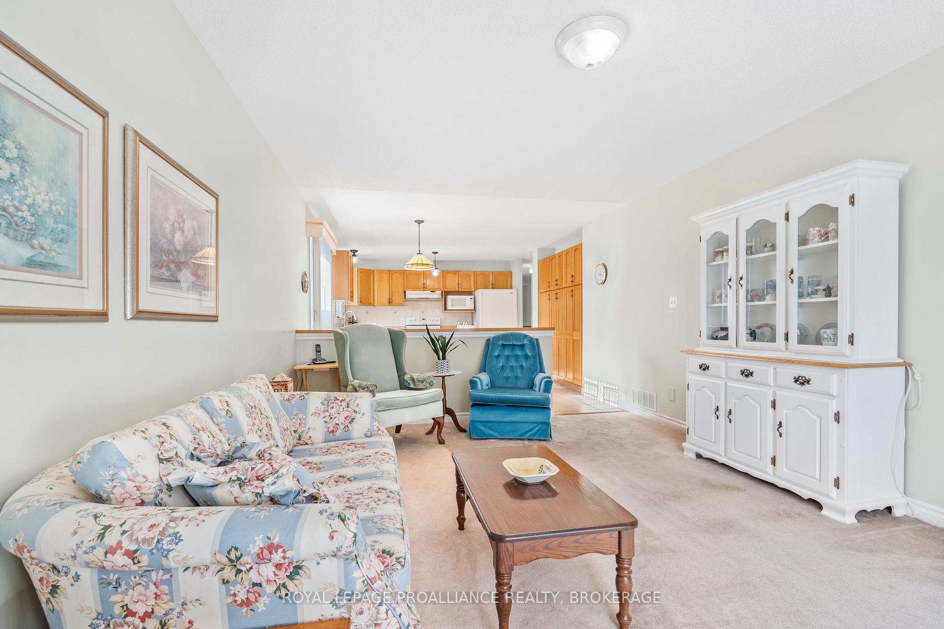 Photo 12 of 661 Roosevelt Drive, Kingston, City Southwest — HOMEH