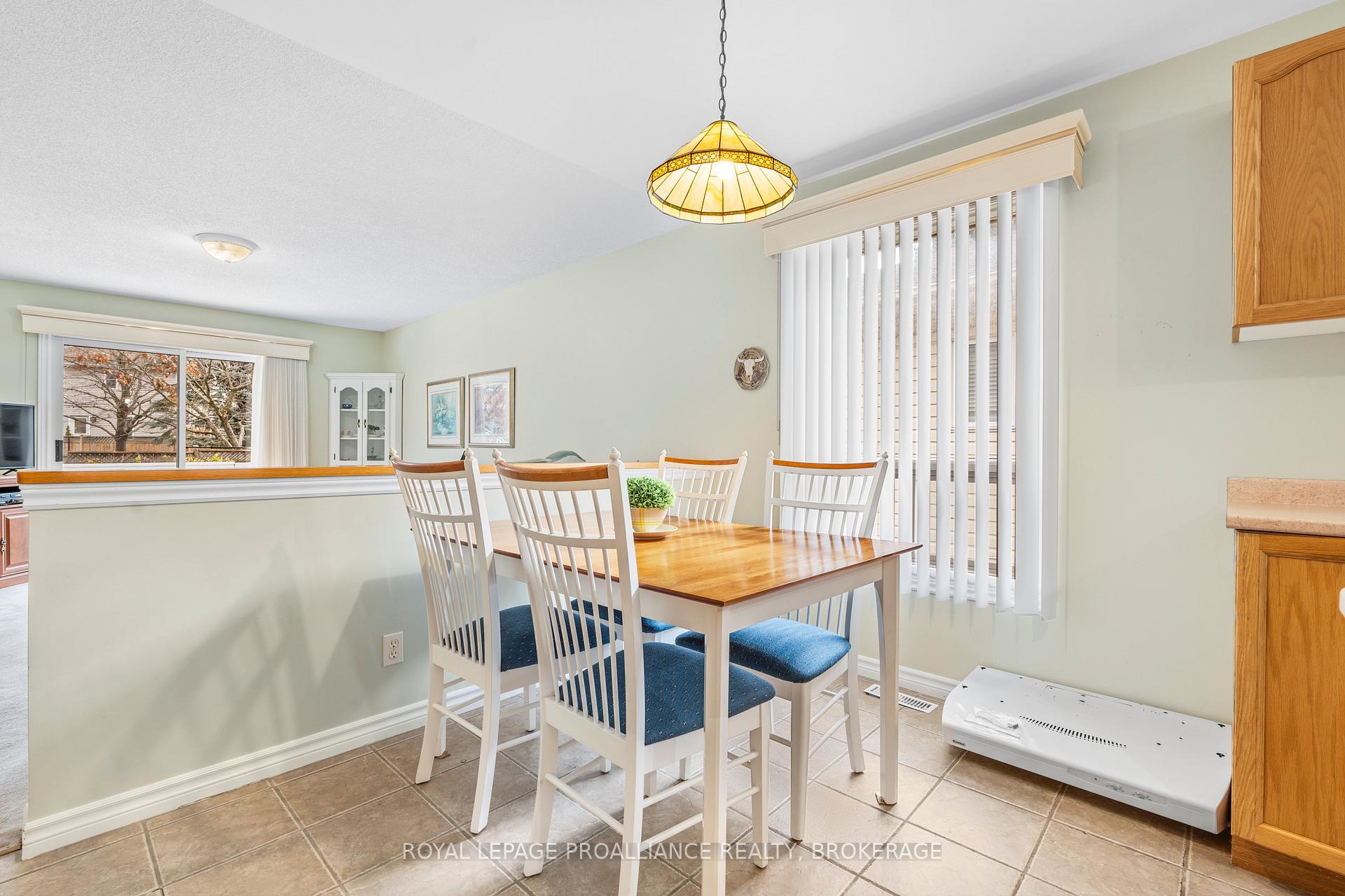Photo 13 of 661 Roosevelt Drive, Kingston, City Southwest — HOMEH
