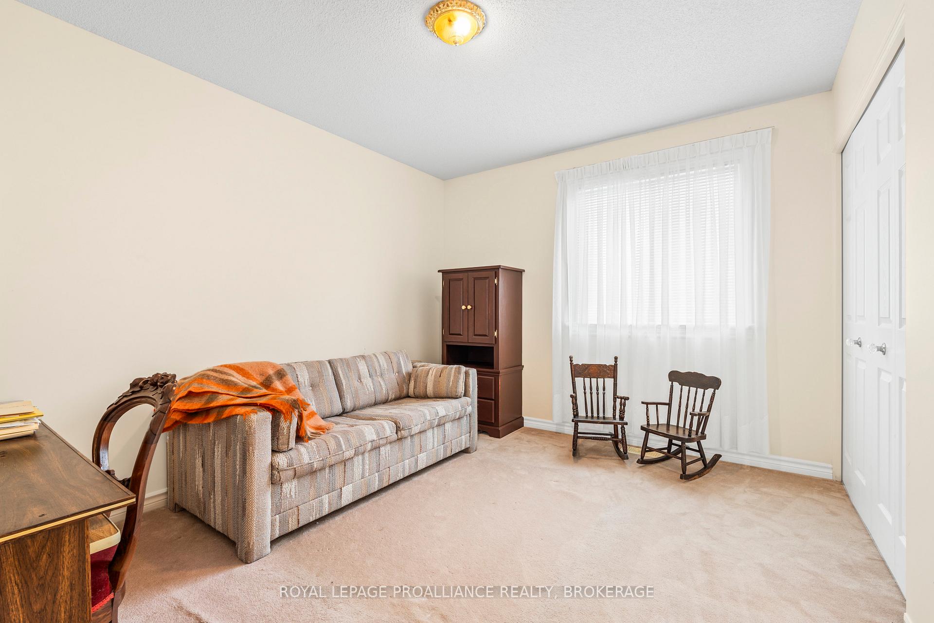 Photo 20 of 661 Roosevelt Drive, Kingston, City Southwest — HOMEH
